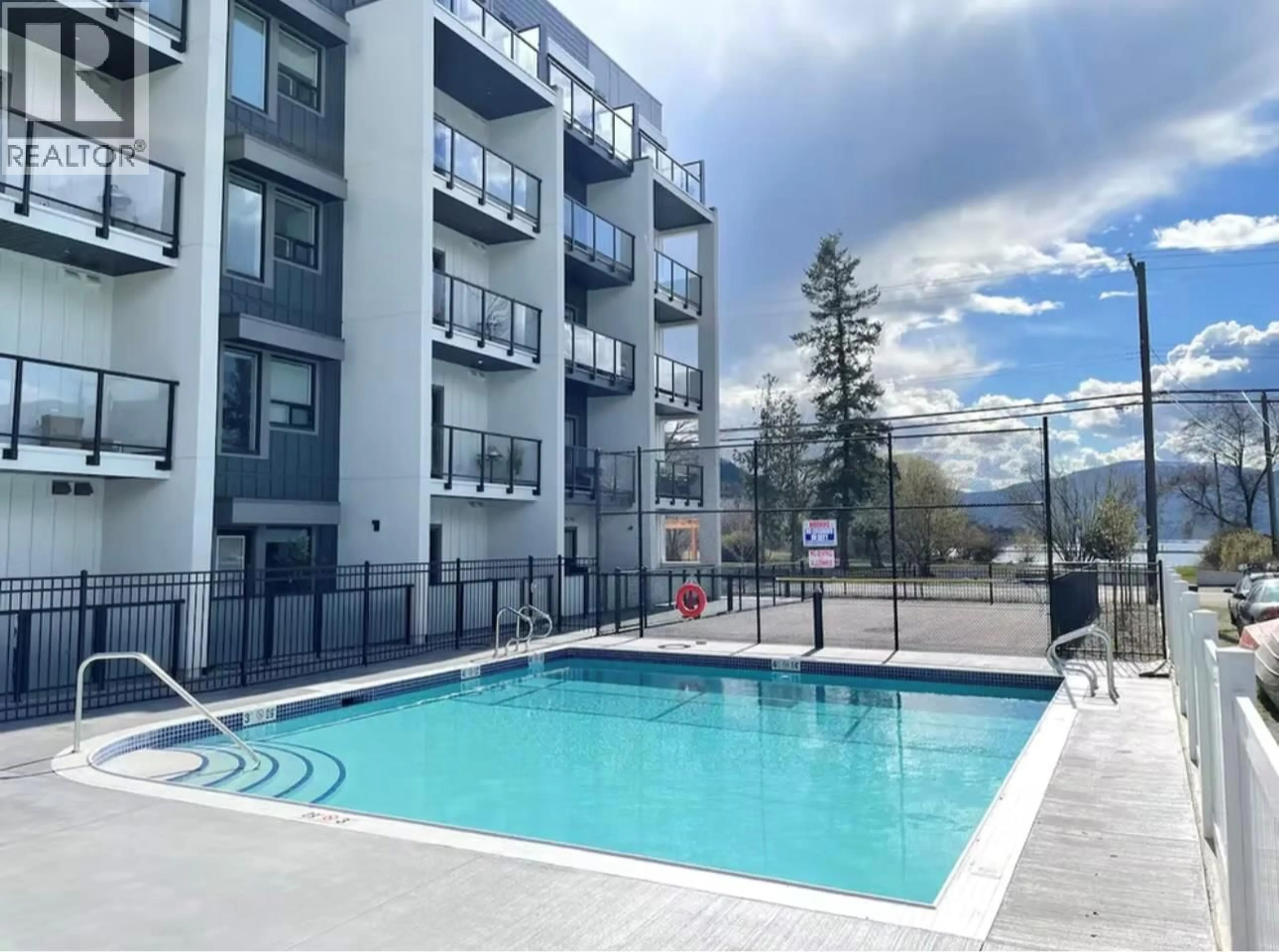 Pool for 310 - 2555 LAKESHORE ROAD, Vernon British Columbia V1H0A4