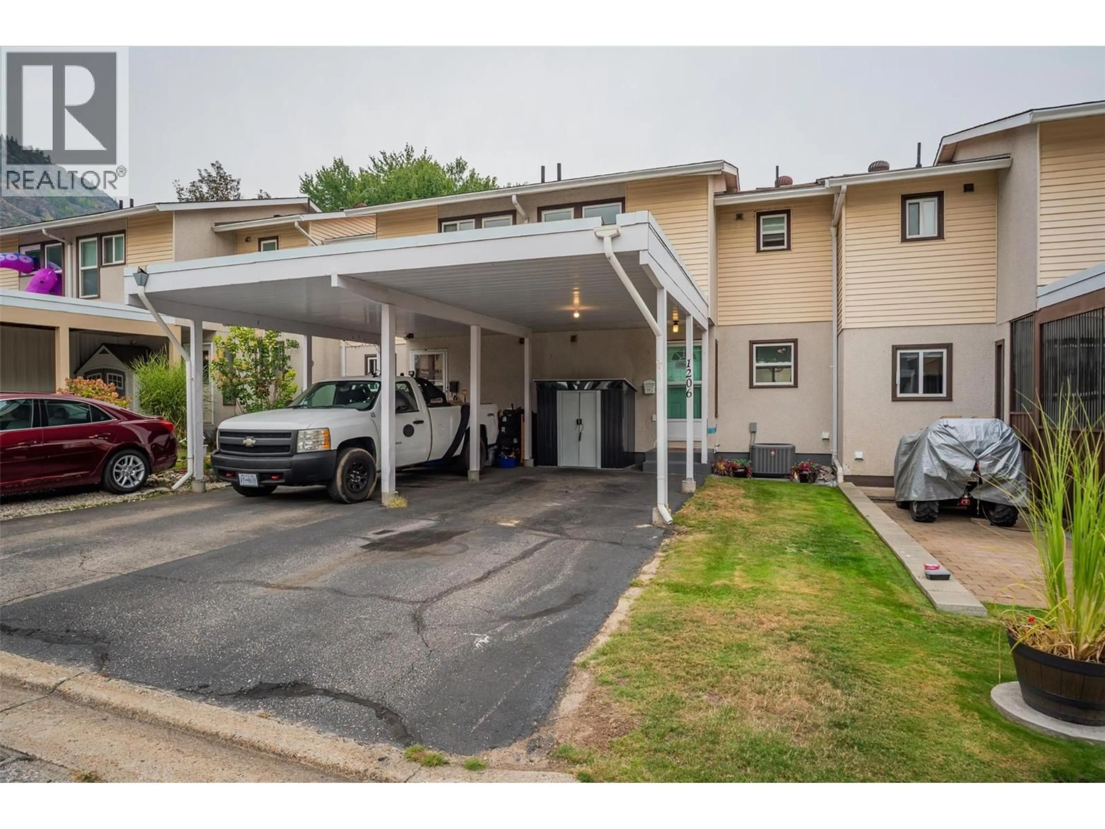 Indoor garage for 1206 PRIMROSE STREET, Trail British Columbia V1R4M7