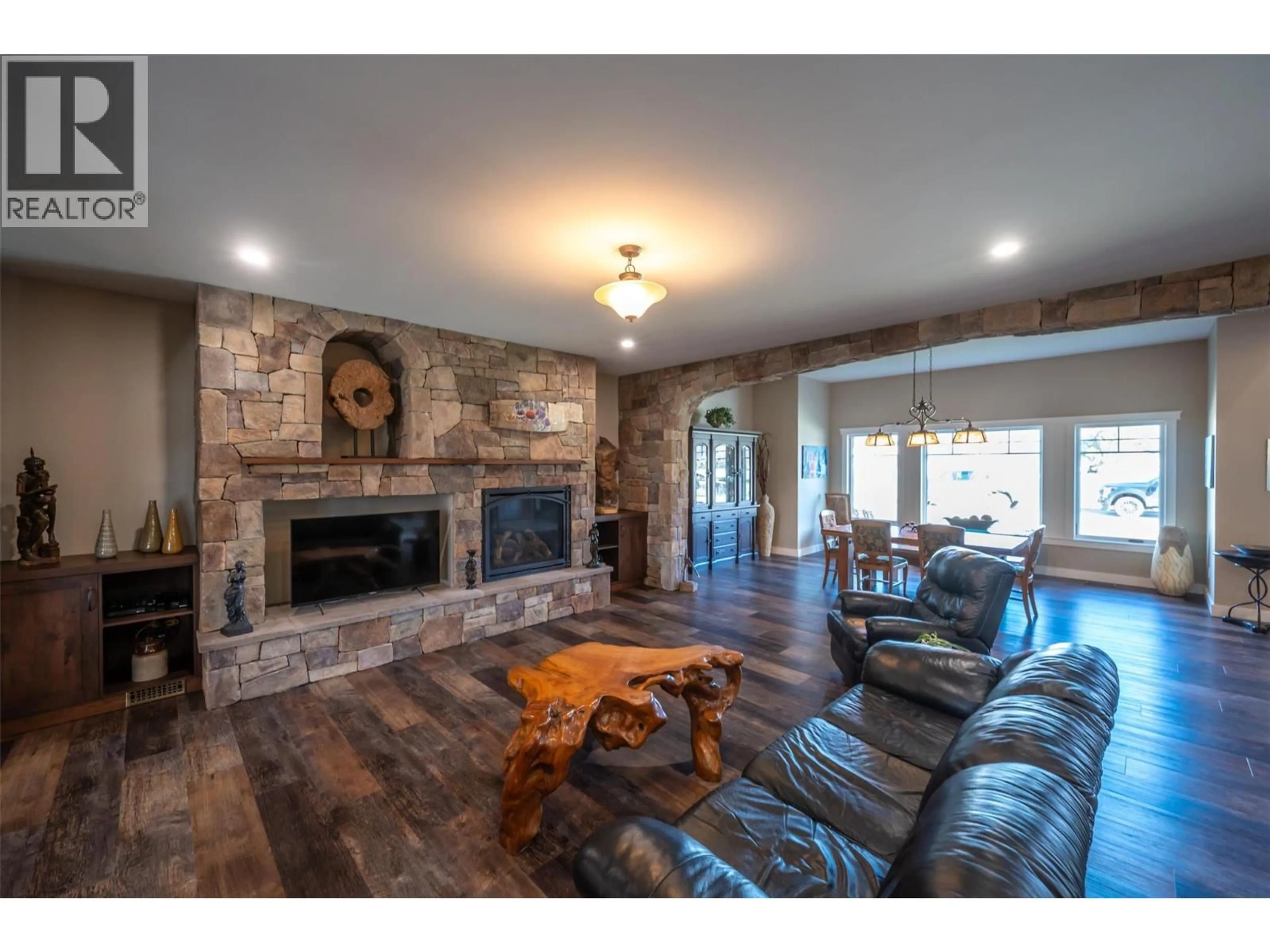 Living room with furniture, unknown for 1505 BRITTON ROAD, Summerland British Columbia V0H1Z9