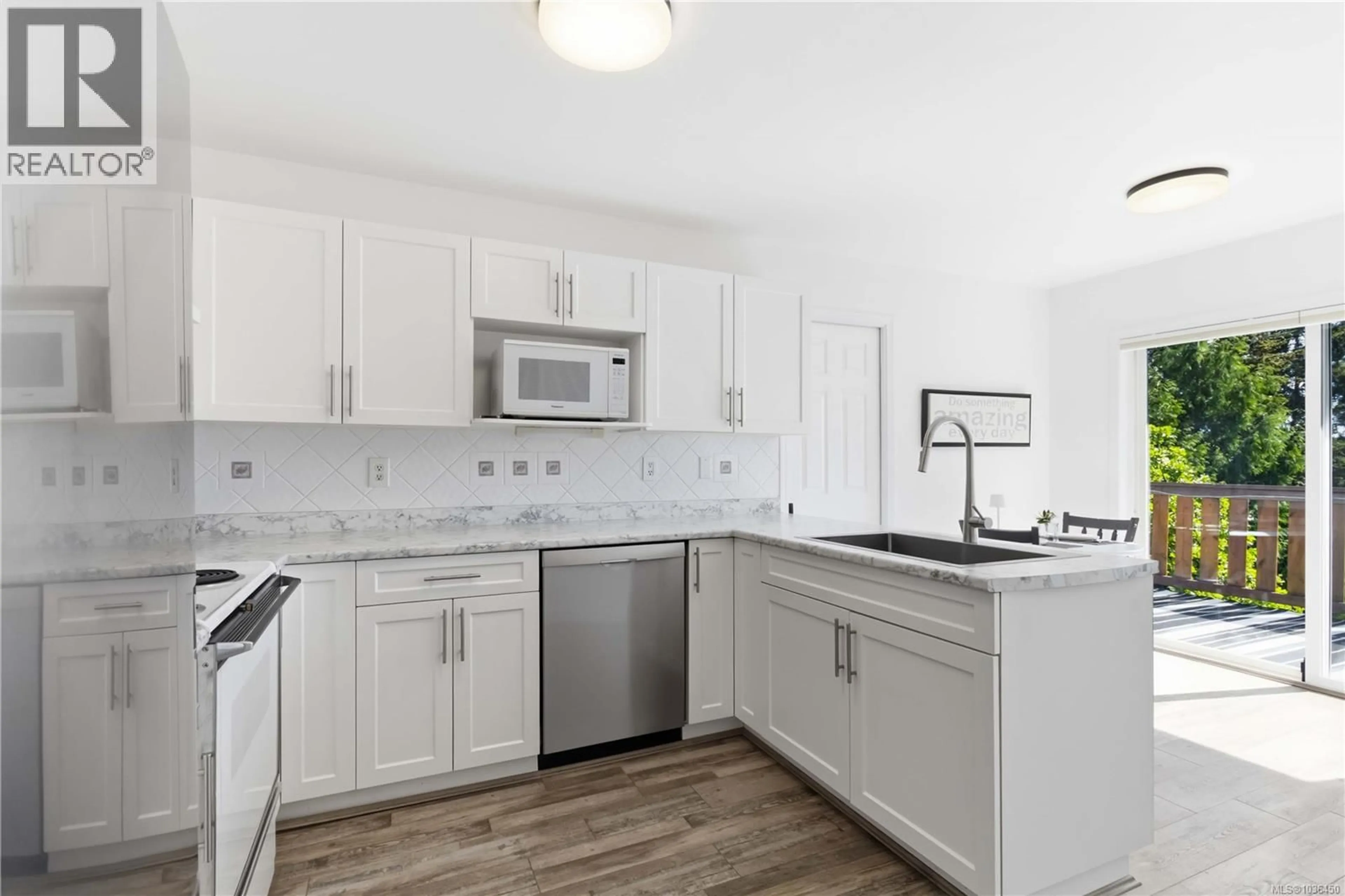 Standard kitchen, unknown for 3291 MARY ANNE CRESCENT, Colwood British Columbia V9C3M3