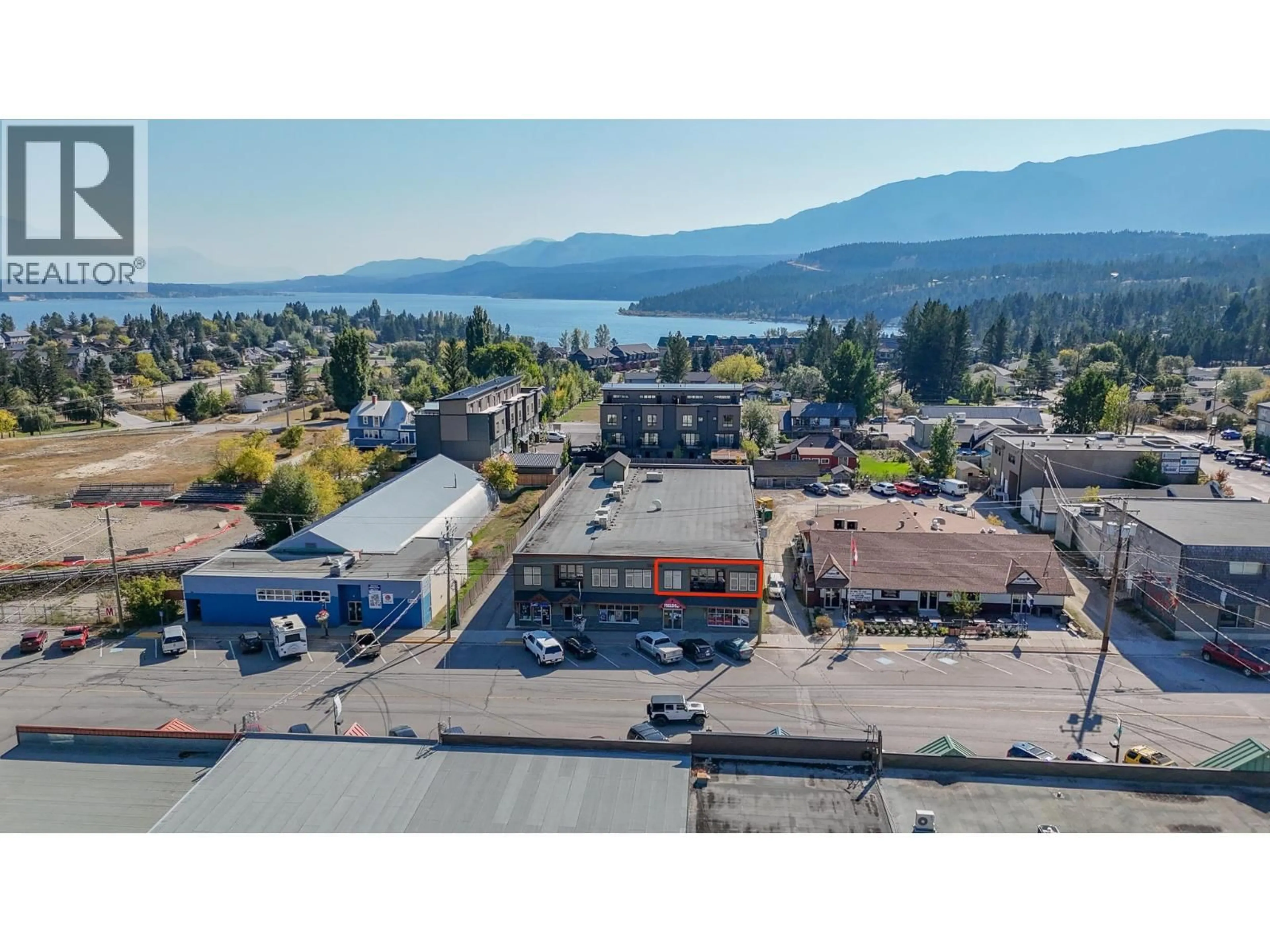 A pic from outside/outdoor area/front of a property/back of a property/a pic from drone, mountain view for 4 - 519 13TH STREET, Invermere British Columbia V0A1K0