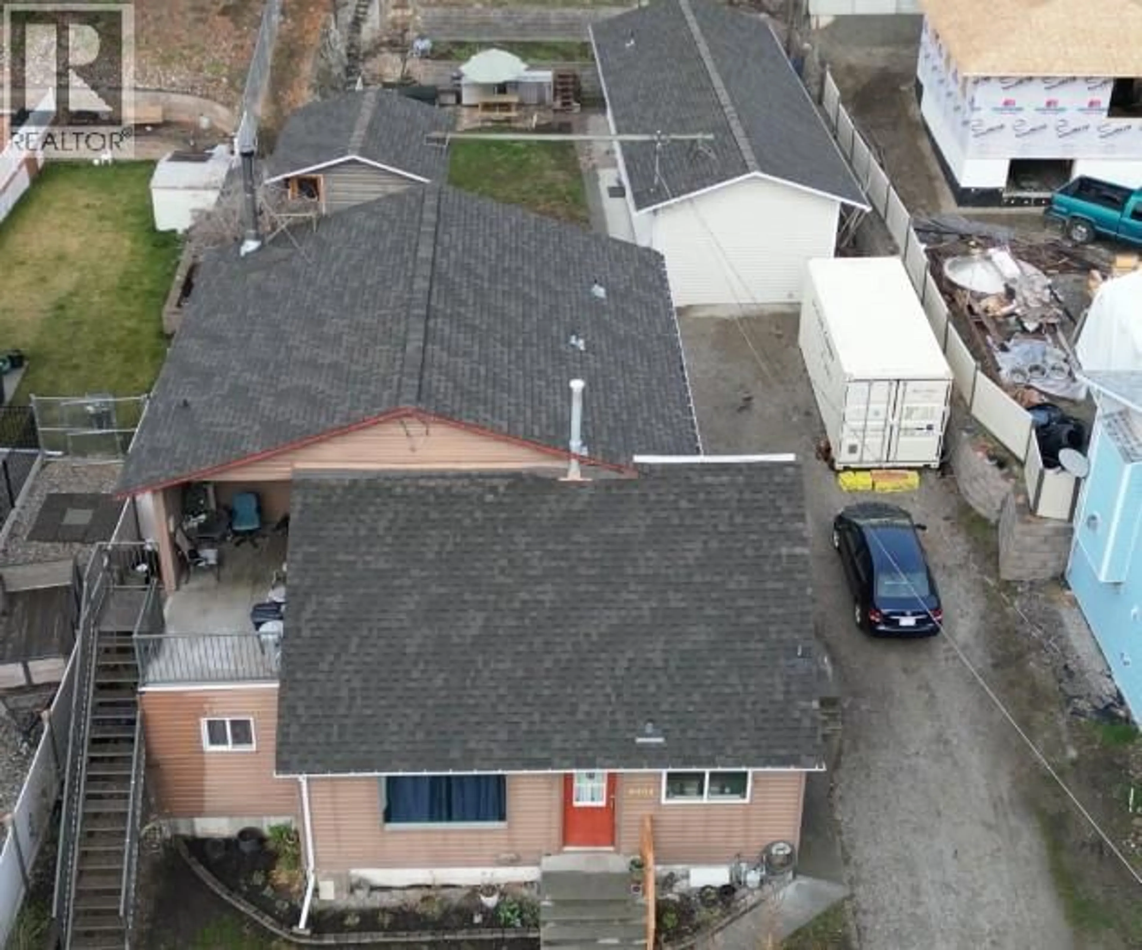 A pic from outside/outdoor area/front of a property/back of a property/a pic from drone, street for 6404 SPARTAN STREET, Oliver British Columbia V0H1T6