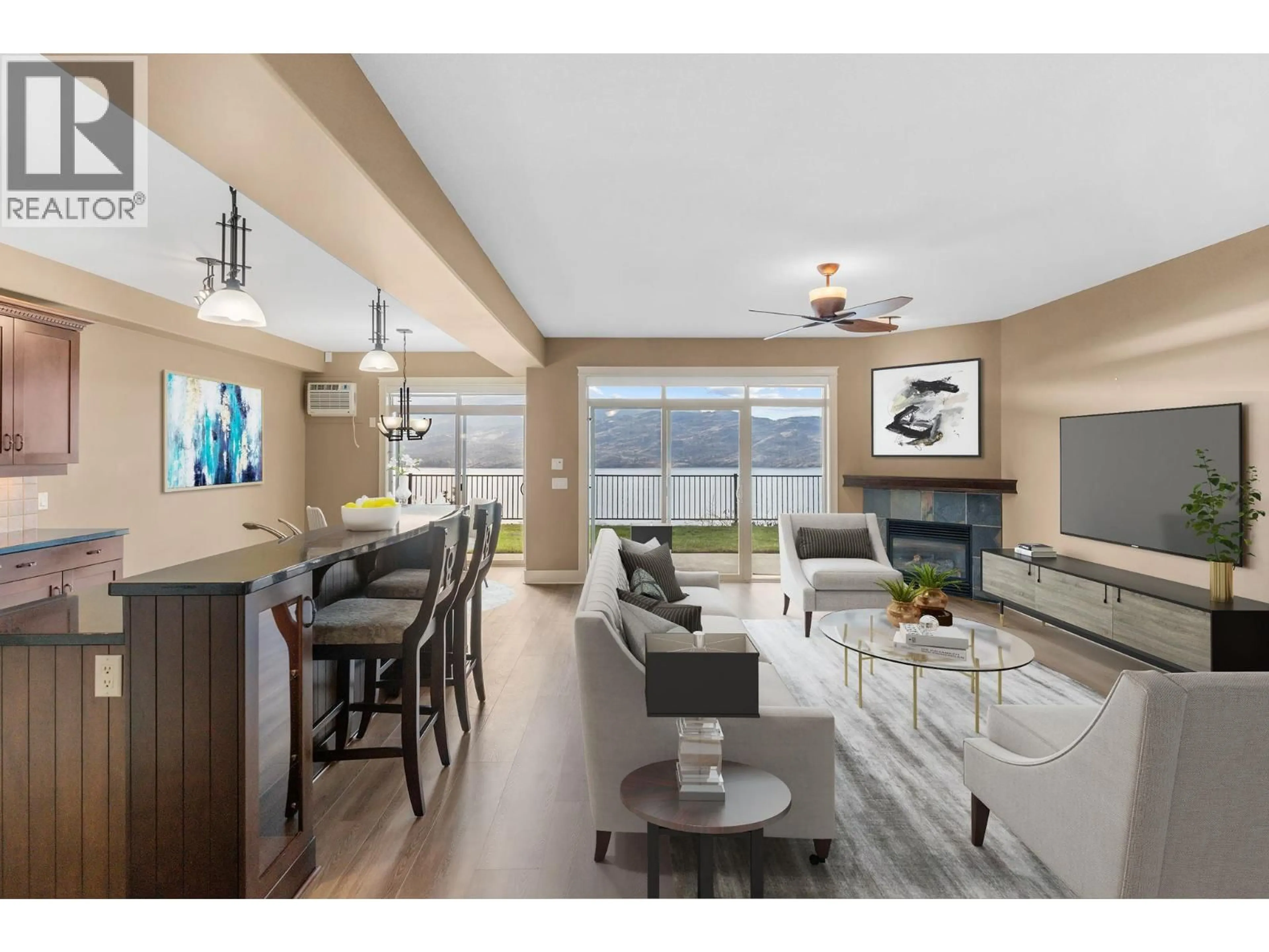 Living room with furniture, unknown for 108 - 4350 PONDEROSA DRIVE, Peachland British Columbia V0H1X5