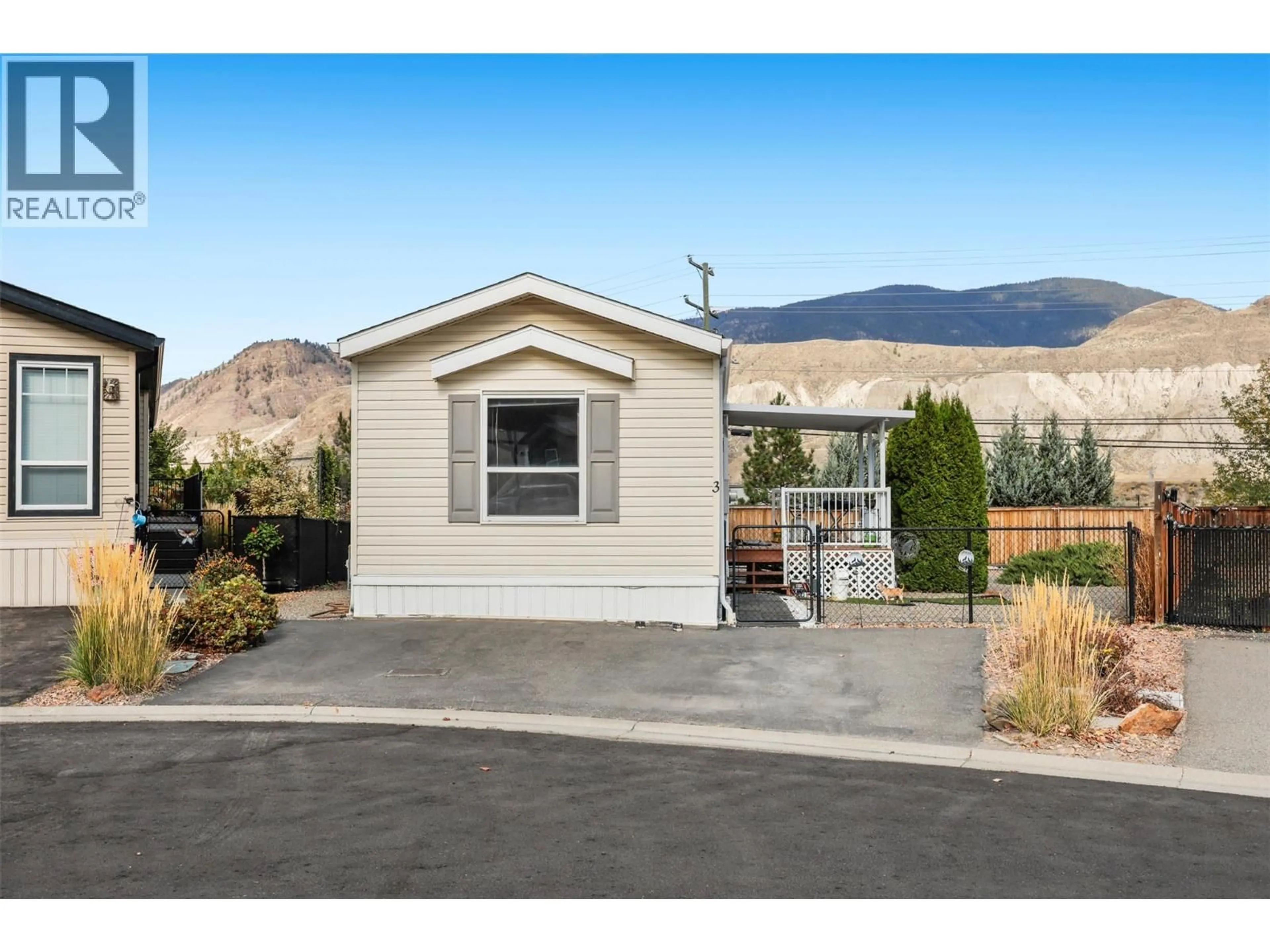 Home with vinyl exterior material, mountain view for 3 - 7805 DALLAS DRIVE, Kamloops British Columbia V2C0E5
