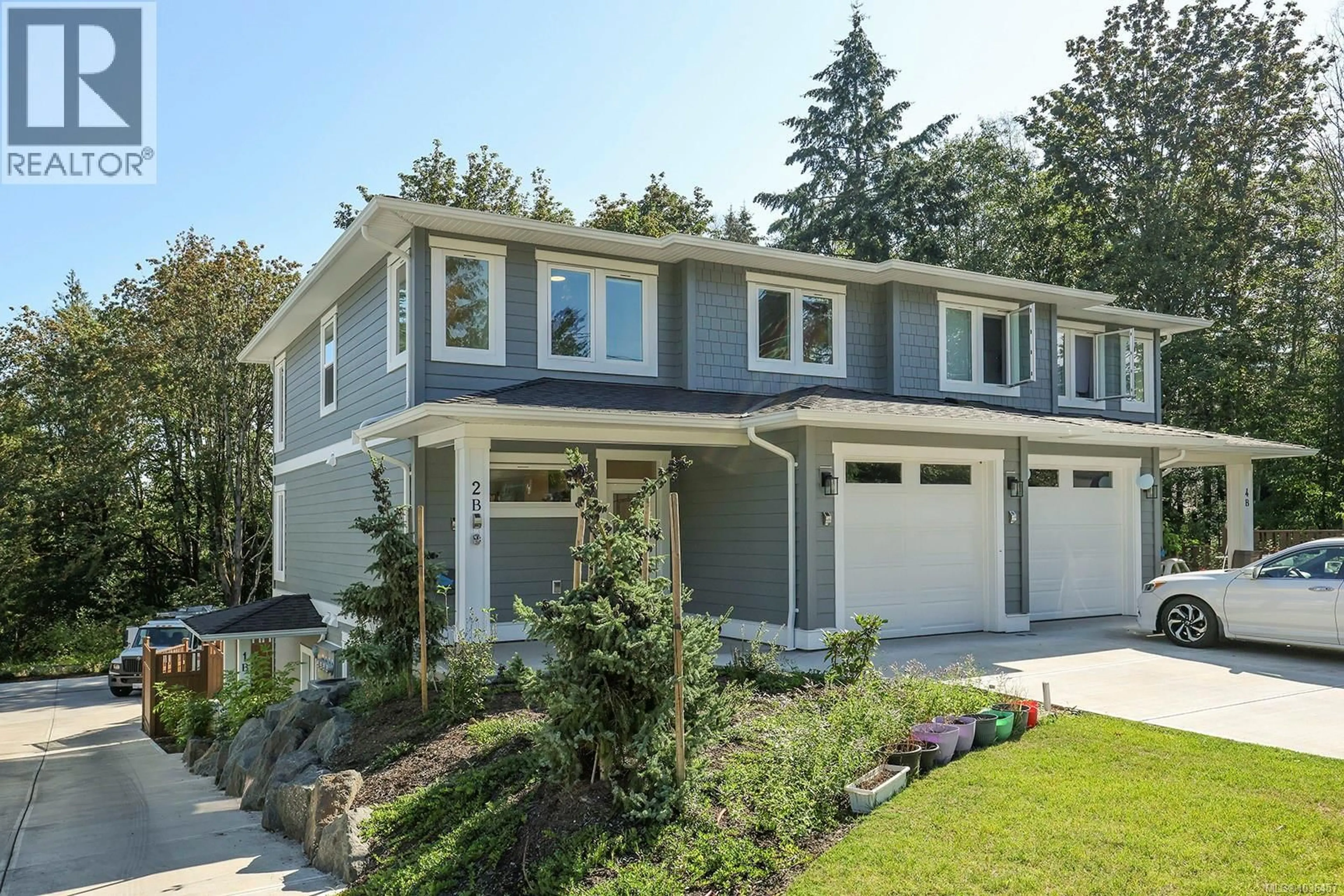 Home with vinyl exterior material, street for 2B - 2800 ARDEN ROAD, Courtenay British Columbia V9N9J9