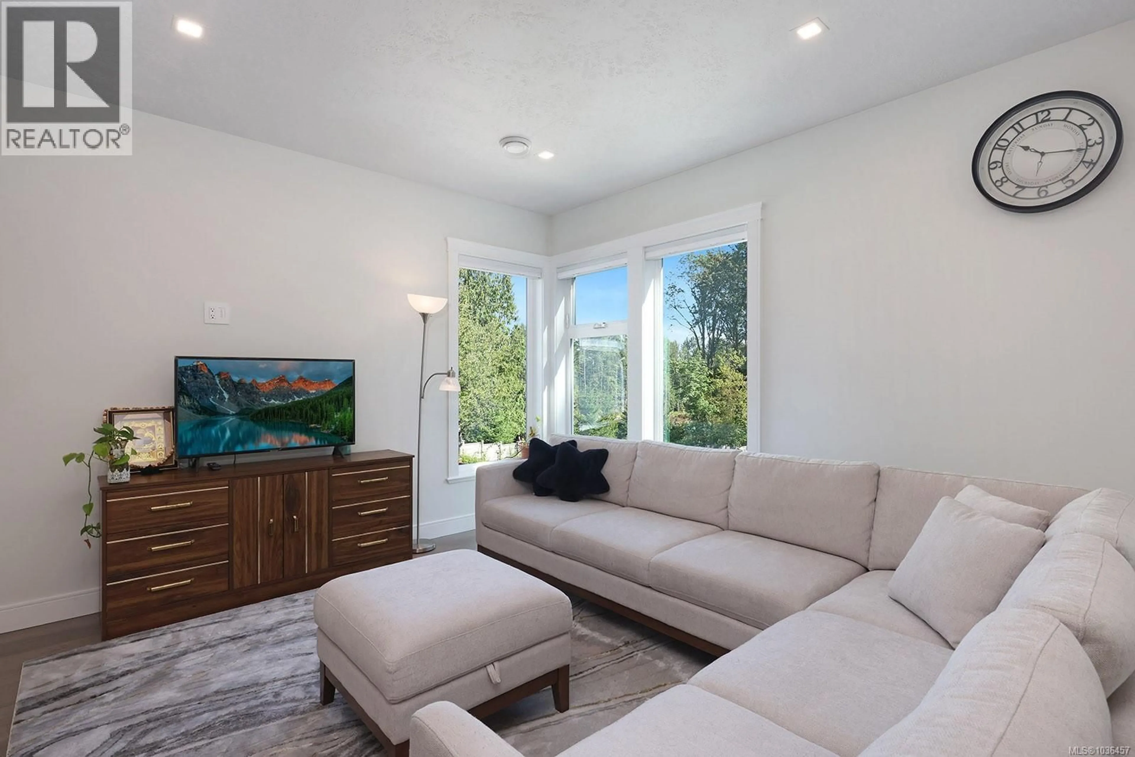 Living room with furniture, unknown for 2B - 2800 ARDEN ROAD, Courtenay British Columbia V9N9J9
