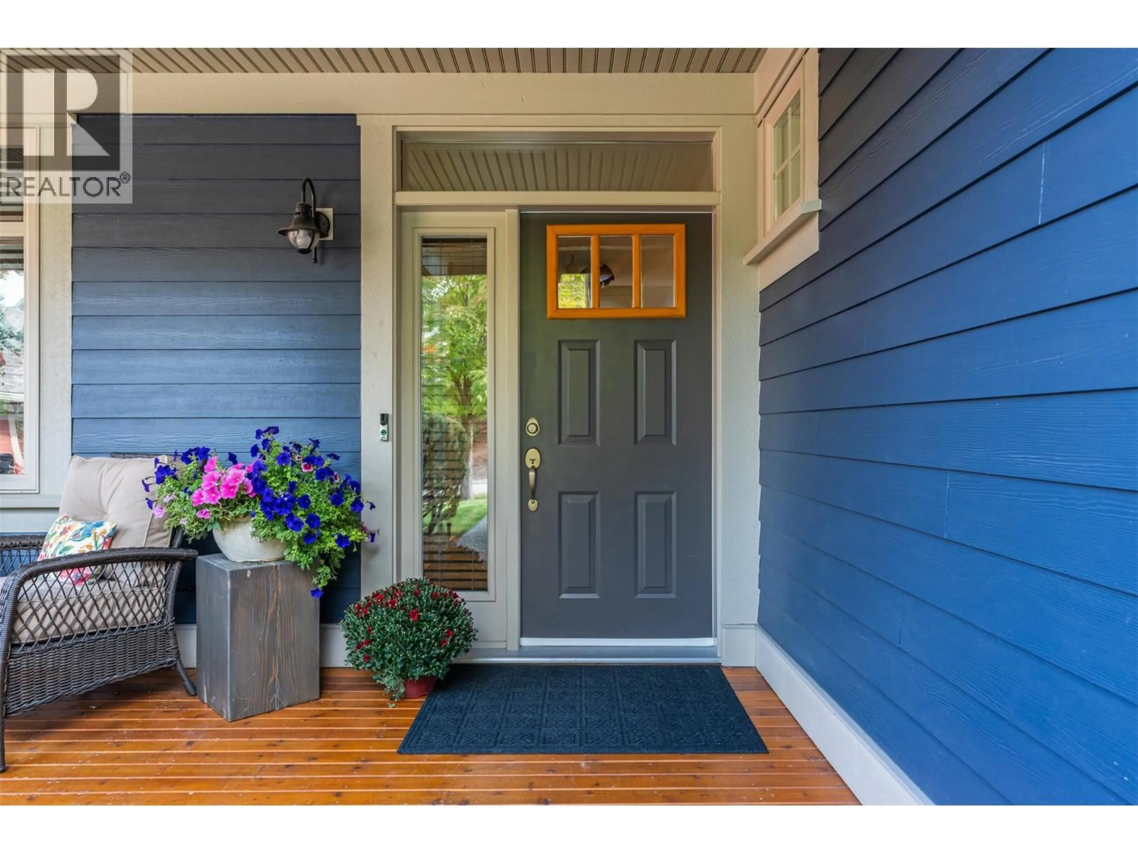 Indoor entryway for 226 DORMIE PLACE, Vernon British Columbia V1H1Y5