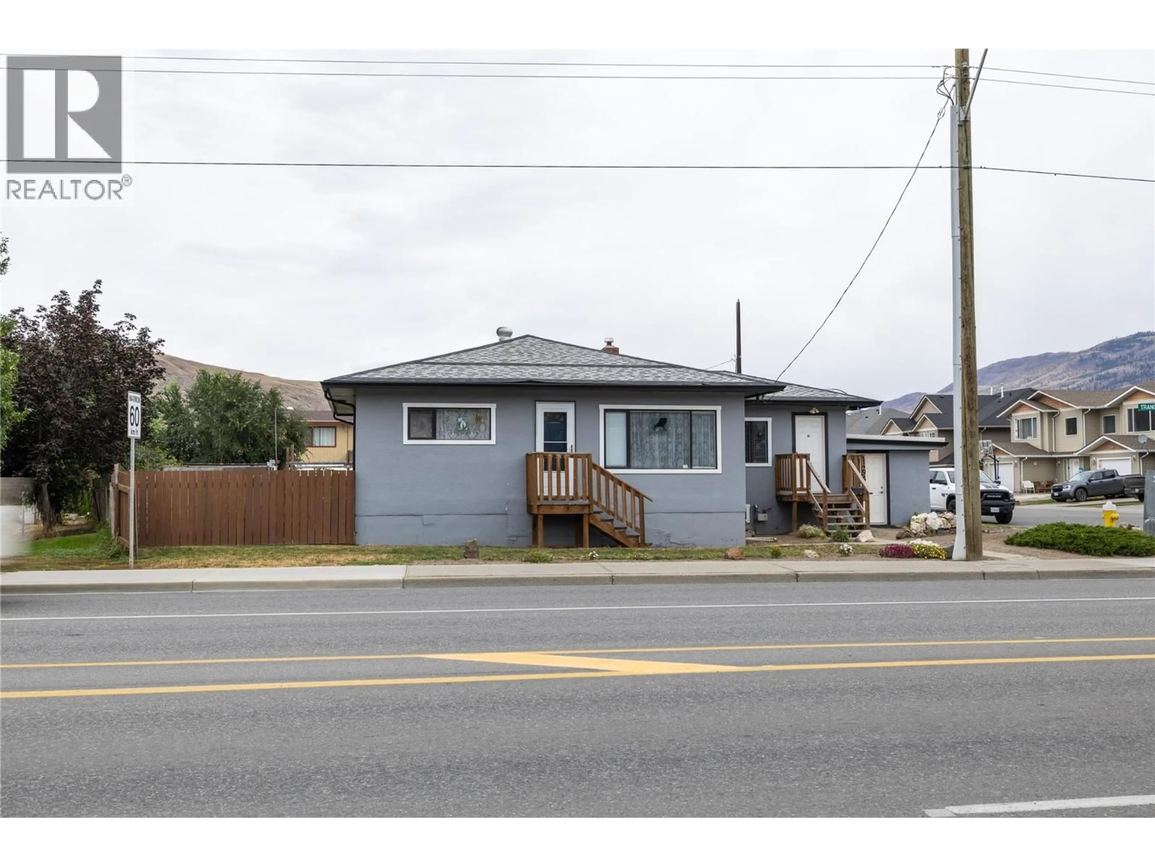 Home with vinyl exterior material, street for 1496 TRANQUILLE ROAD, Kamloops British Columbia V2B5B7