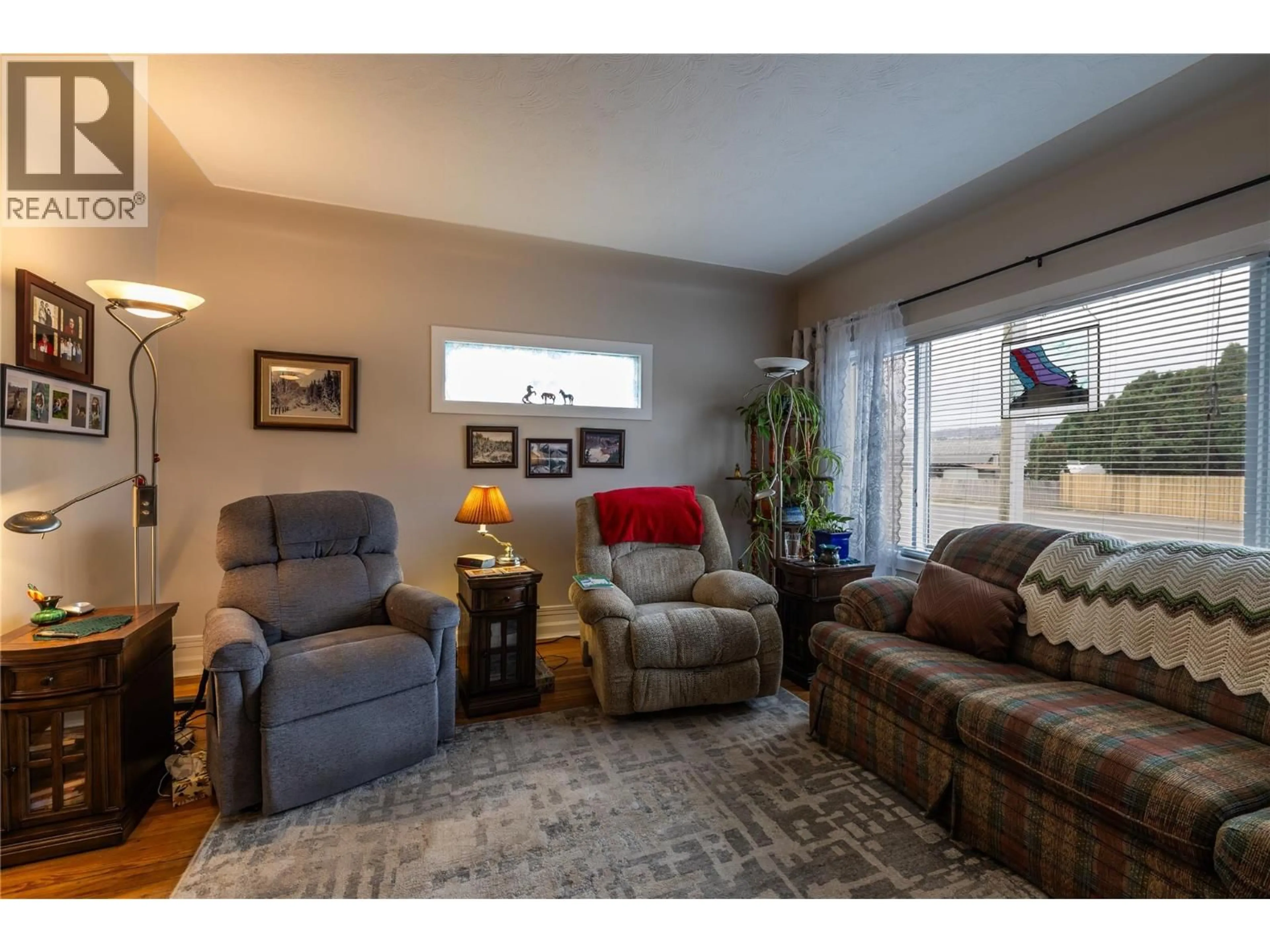 Living room with furniture, unknown for 1496 TRANQUILLE ROAD, Kamloops British Columbia V2B5B7