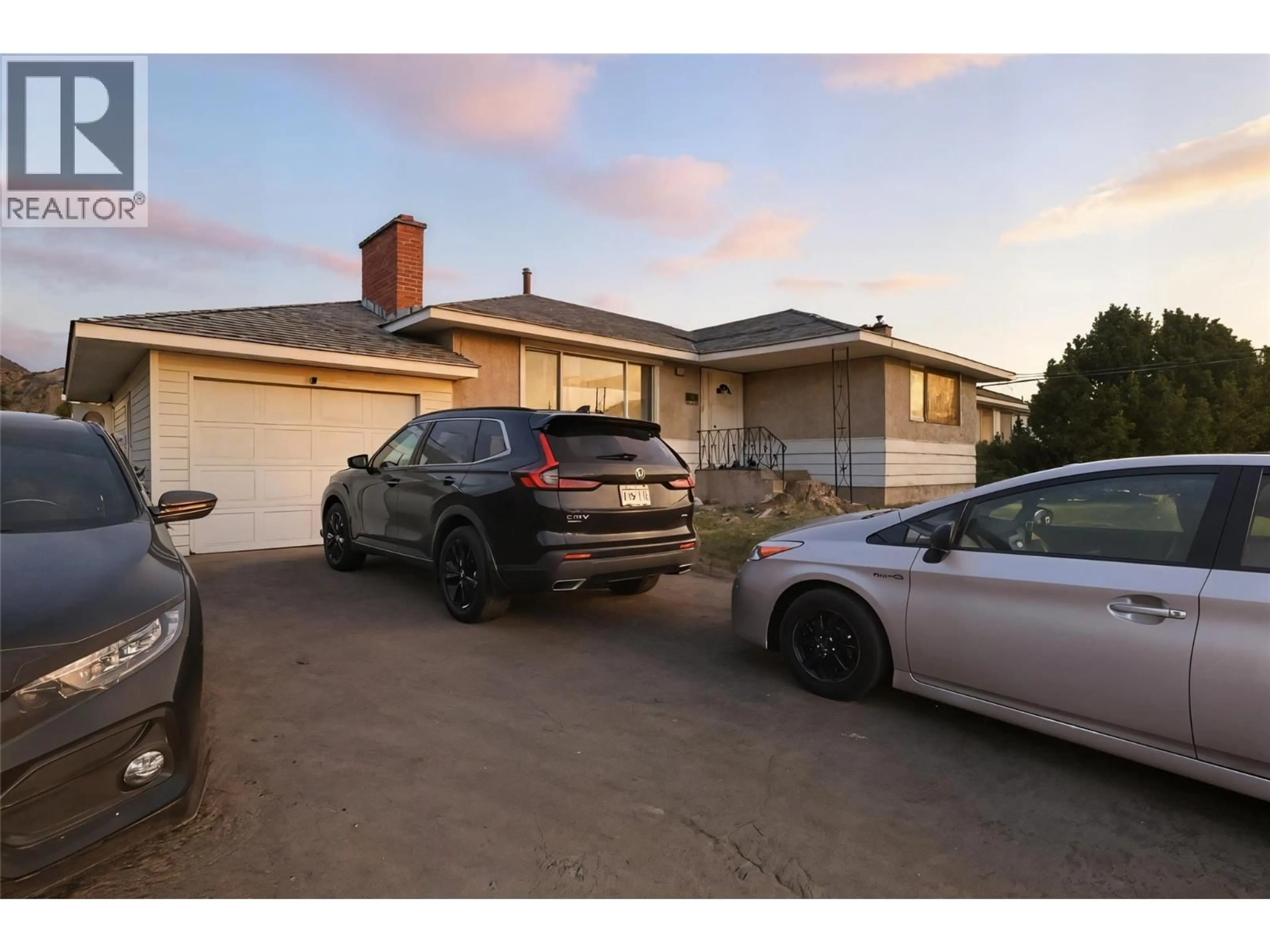 Unknown for 740 10TH STREET, Kamloops British Columbia V2B2Z7