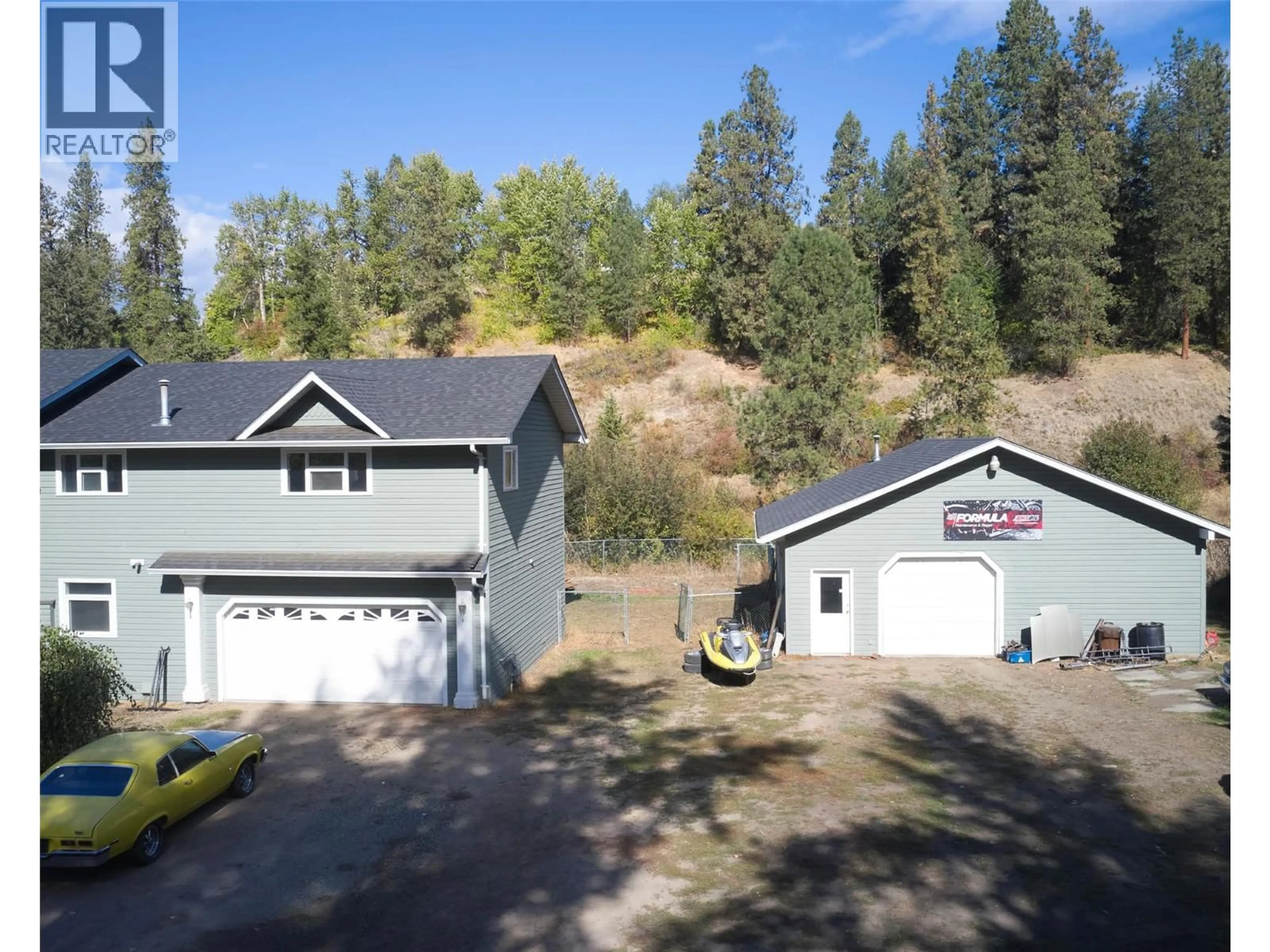 A pic from outside/outdoor area/front of a property/back of a property/a pic from drone, unknown for 1065 BX ROAD, Vernon British Columbia V1B3K2