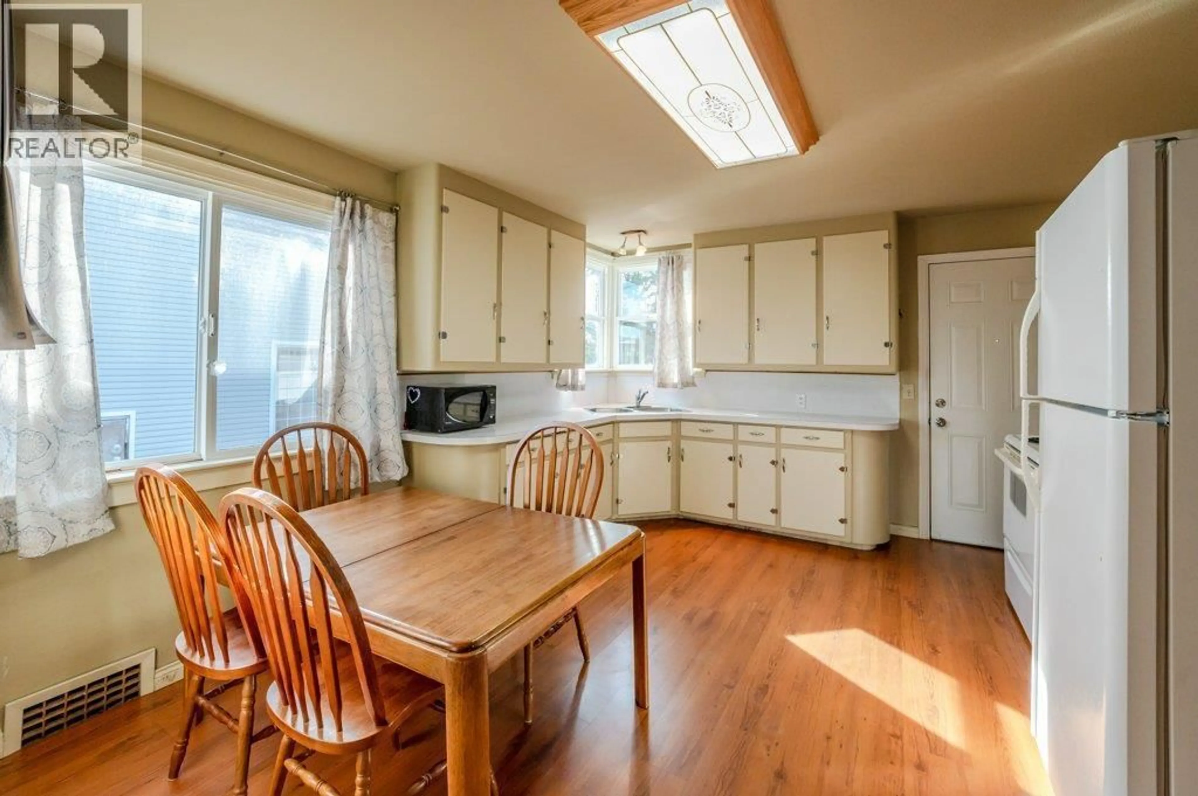 Unknown for 470 HEALES AVENUE, Penticton British Columbia V2A1G4