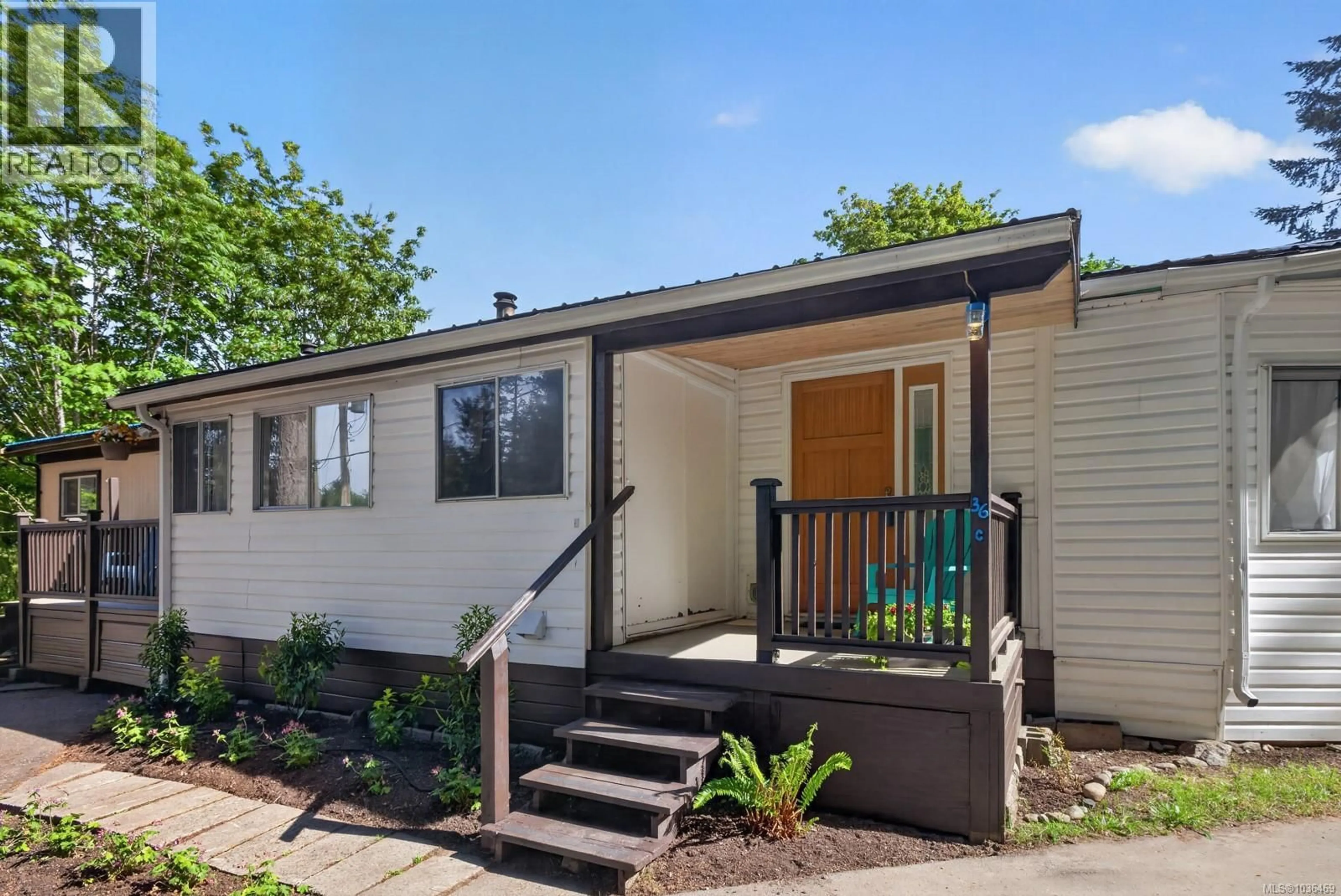 Home with vinyl exterior material, street for 36C - 1120 SHAWNIGAN-MILL BAY ROAD, Mill Bay British Columbia V8H1G8