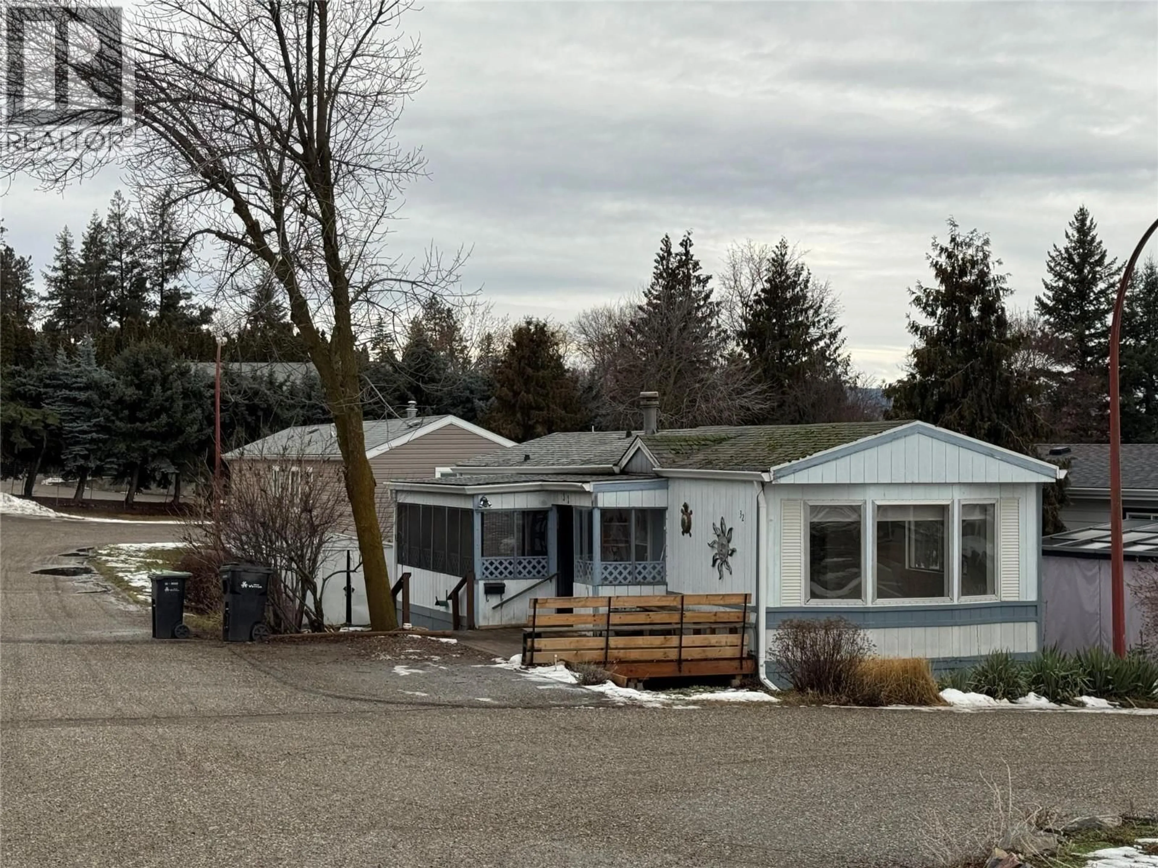 Unknown for 32 - 1600 43 AVENUE, Vernon British Columbia V1T9G6