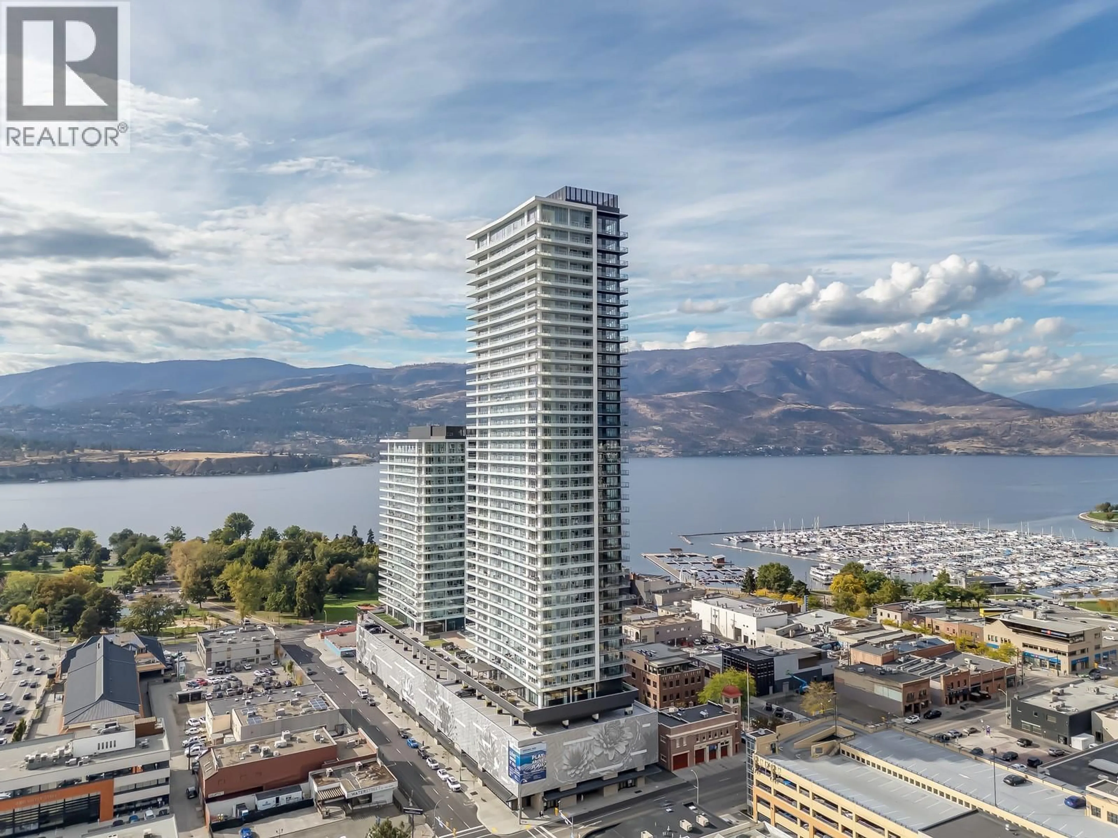 A pic from outside/outdoor area/front of a property/back of a property/a pic from drone, city buildings view from balcony for 1504 - 238 LEON AVENUE, Kelowna British Columbia V1Y6H9