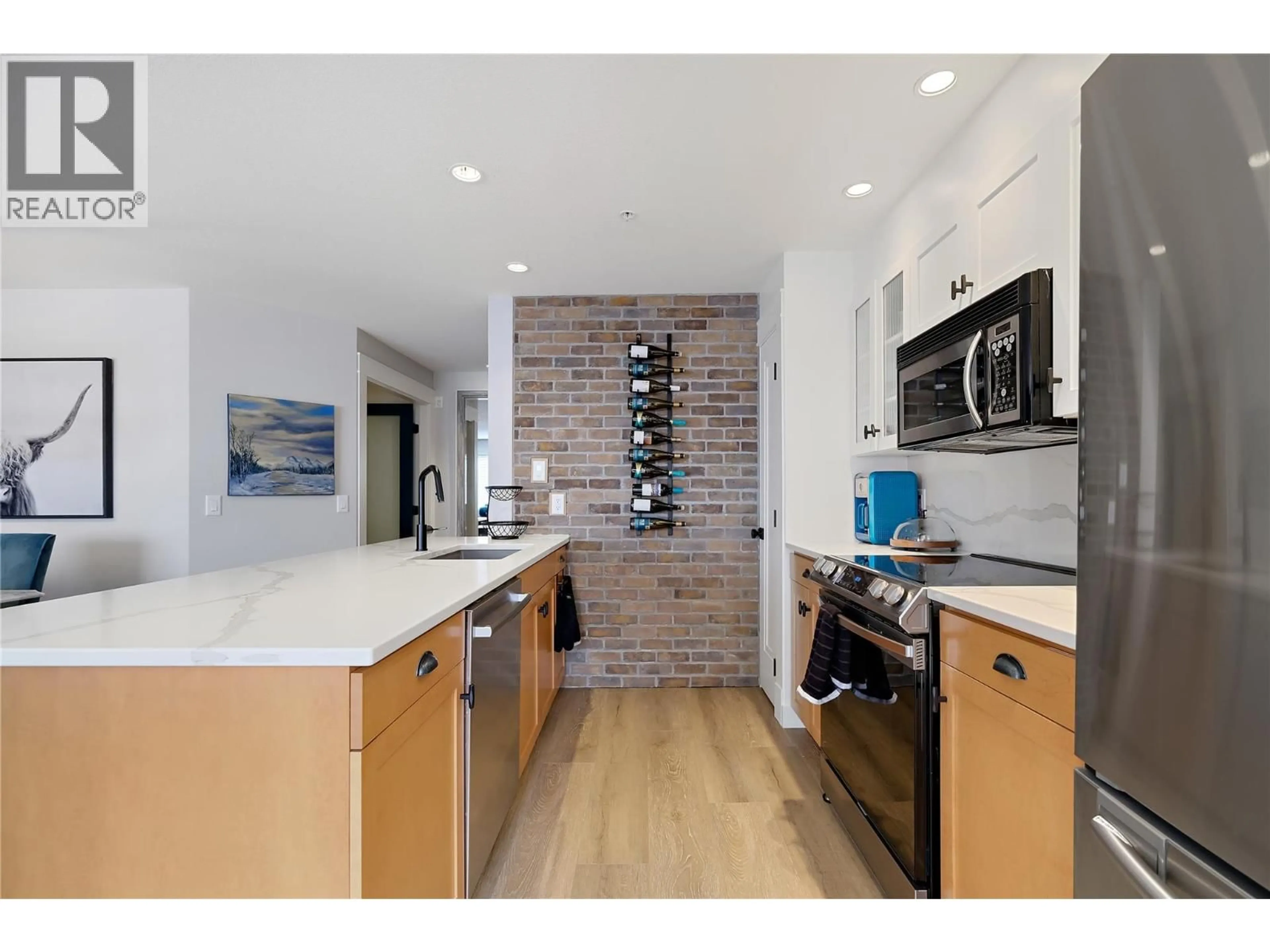 Contemporary kitchen, ceramic/tile floor for 12 - 5350 BIG WHITE ROAD, Big White British Columbia V1P1P3