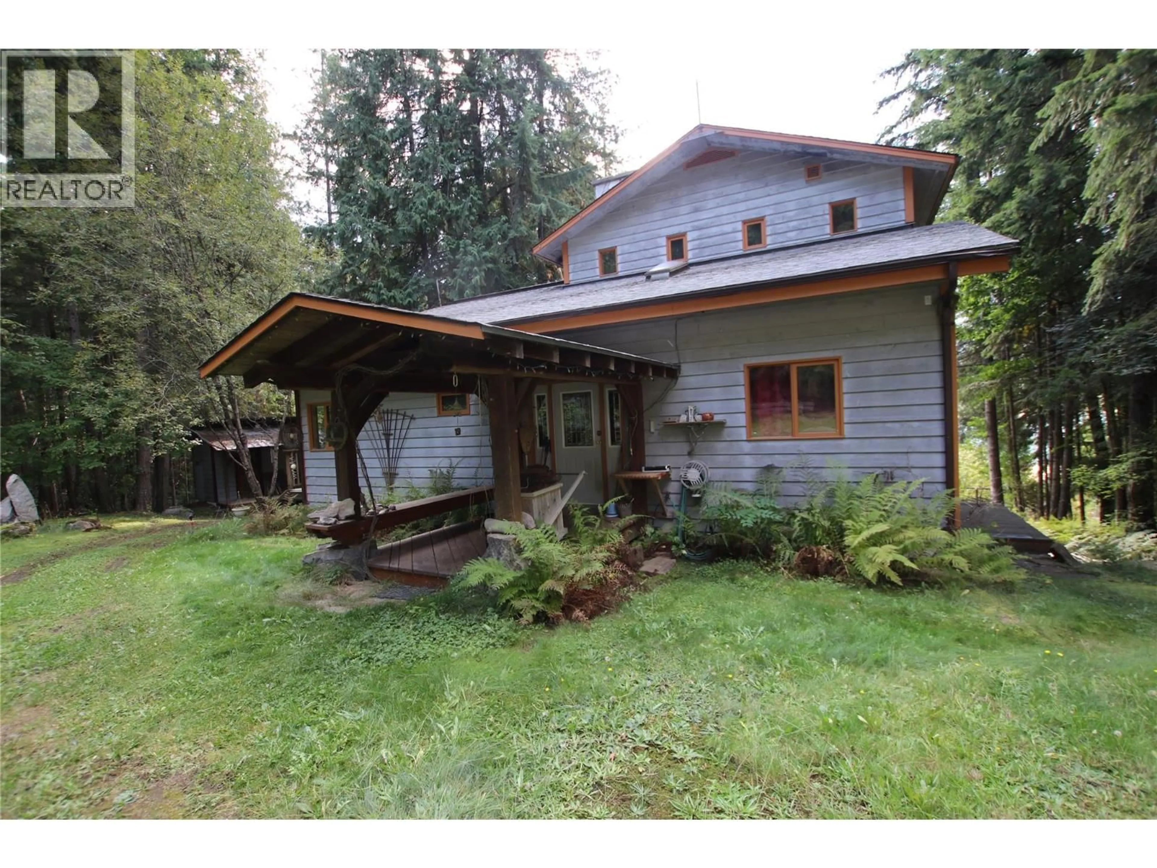 A pic from outside/outdoor area/front of a property/back of a property/a pic from drone, building for 4512 HIGHWAY 6 OTHER, Burton British Columbia V0G1R1