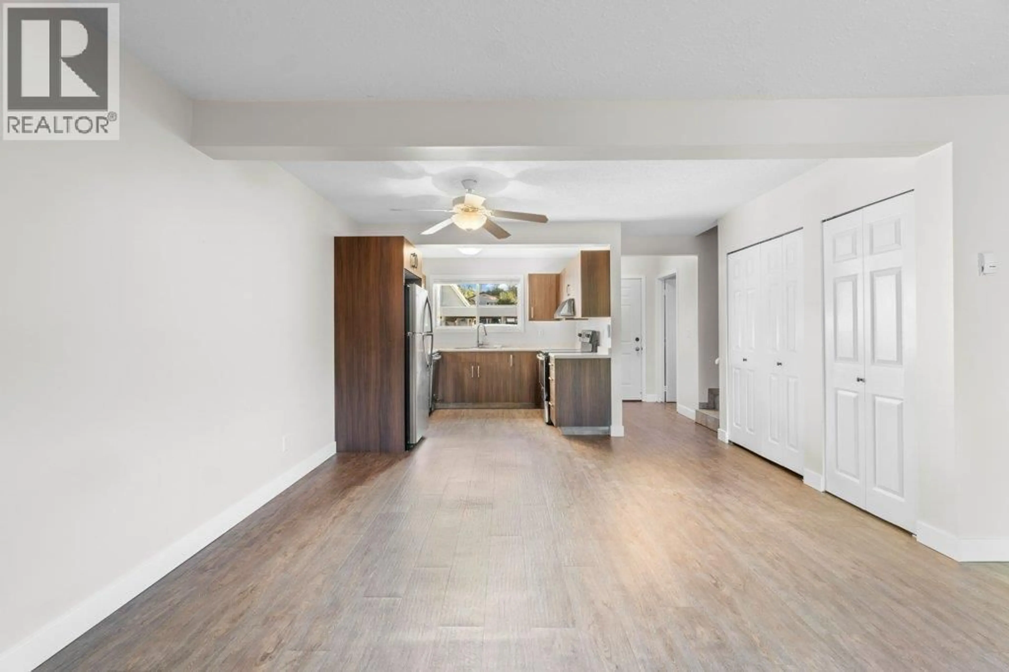 Open concept kitchen, unknown for 567 24 STREET NORTHEAST, Salmon Arm British Columbia V1E2K2