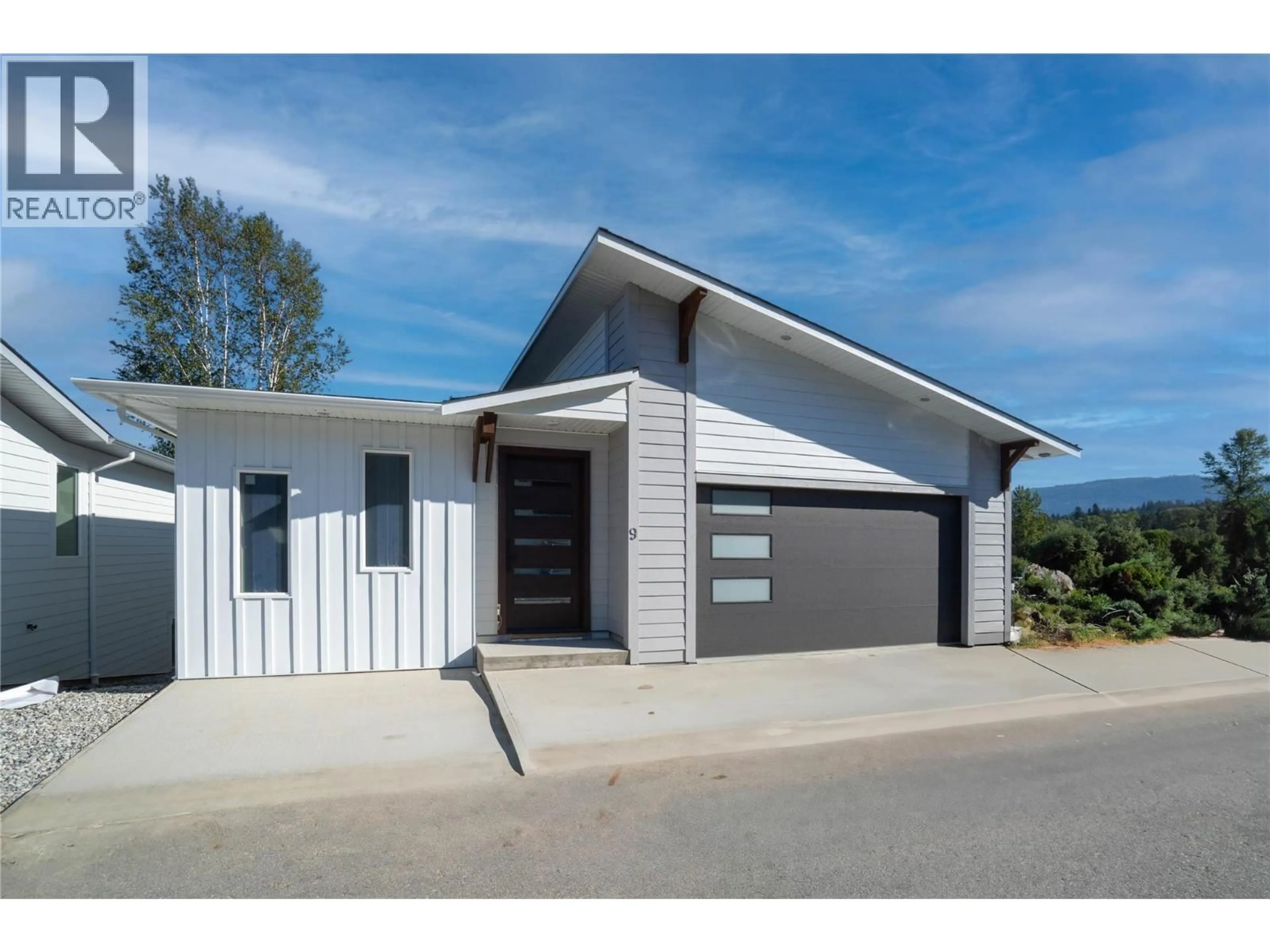 Unknown for 9 - 1840 10 STREET SOUTHWEST, Salmon Arm British Columbia V1E0H2