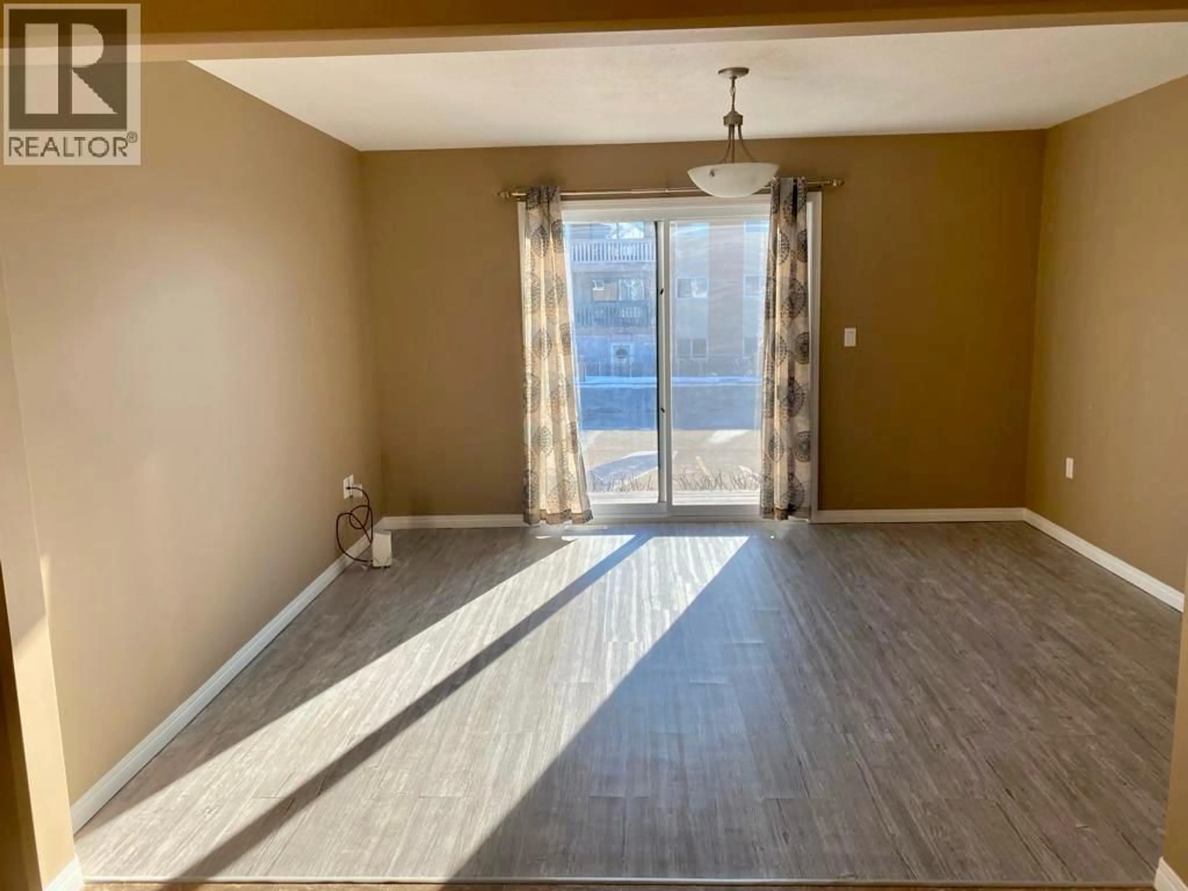A pic of a room for 3 - 801 96 AVENUE, Dawson Creek British Columbia V1G0C5