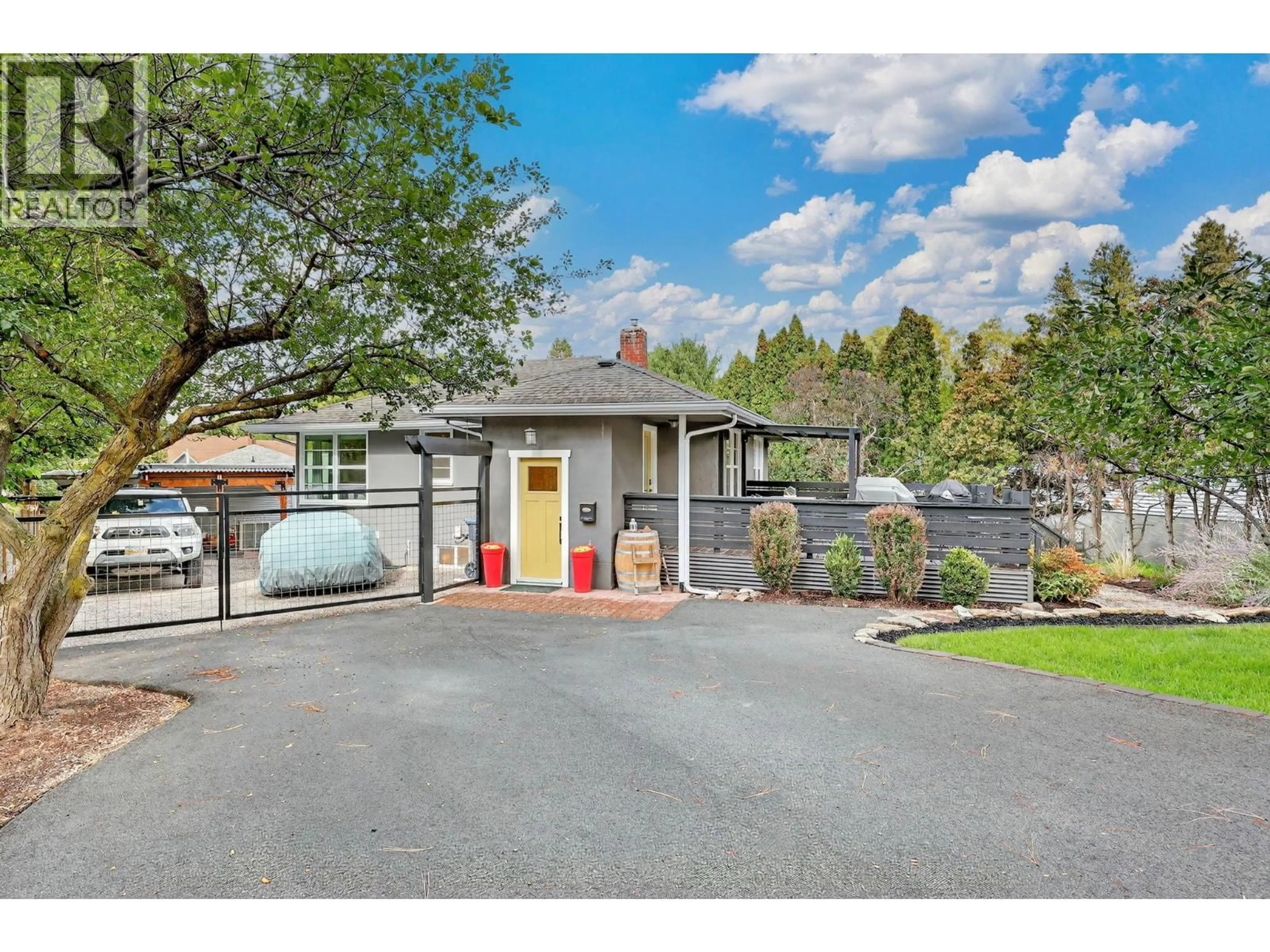 Unknown for 1230 RIDGEWAY DRIVE, Kelowna British Columbia V1Y4M1