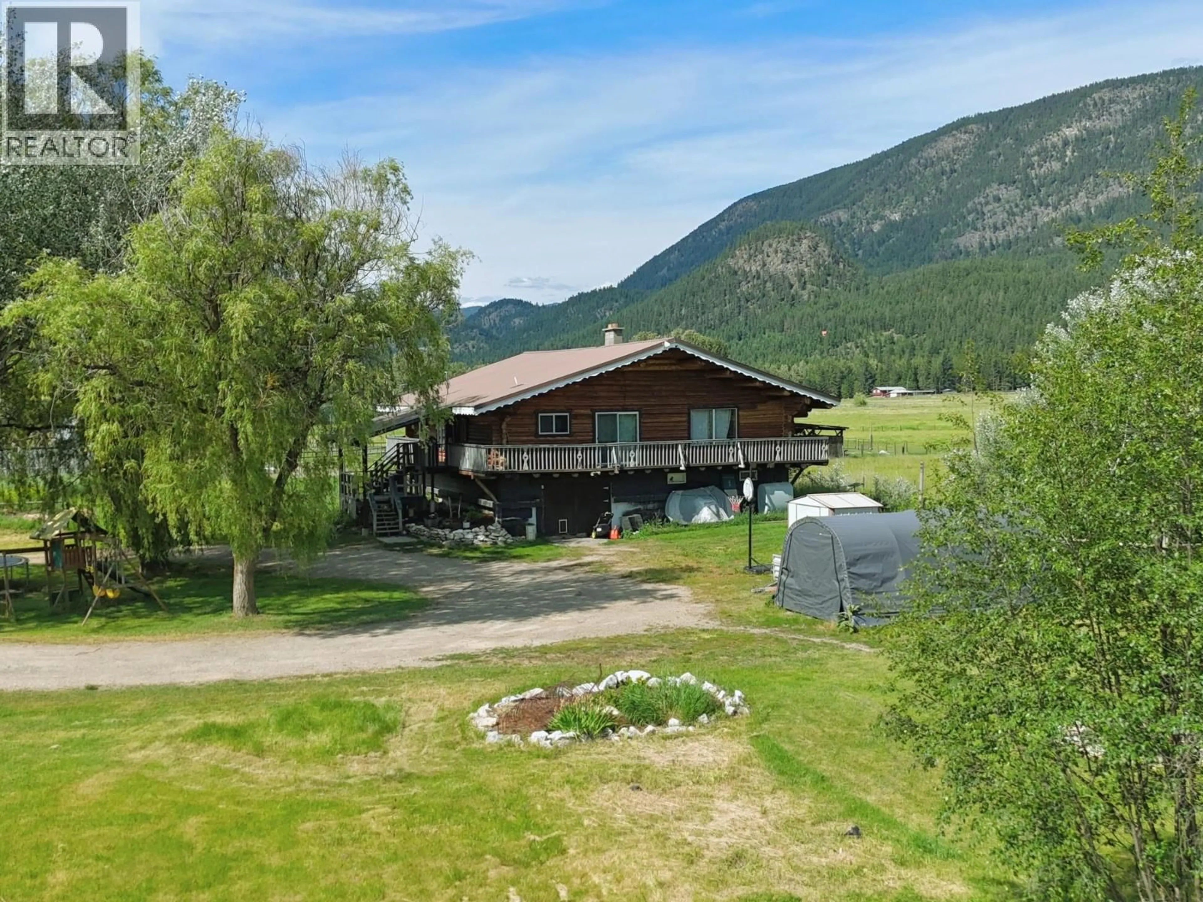 A pic from outside/outdoor area/front of a property/back of a property/a pic from drone, mountain view for 4086 DIXON CREEK ROAD, Barriere British Columbia V0E1B0