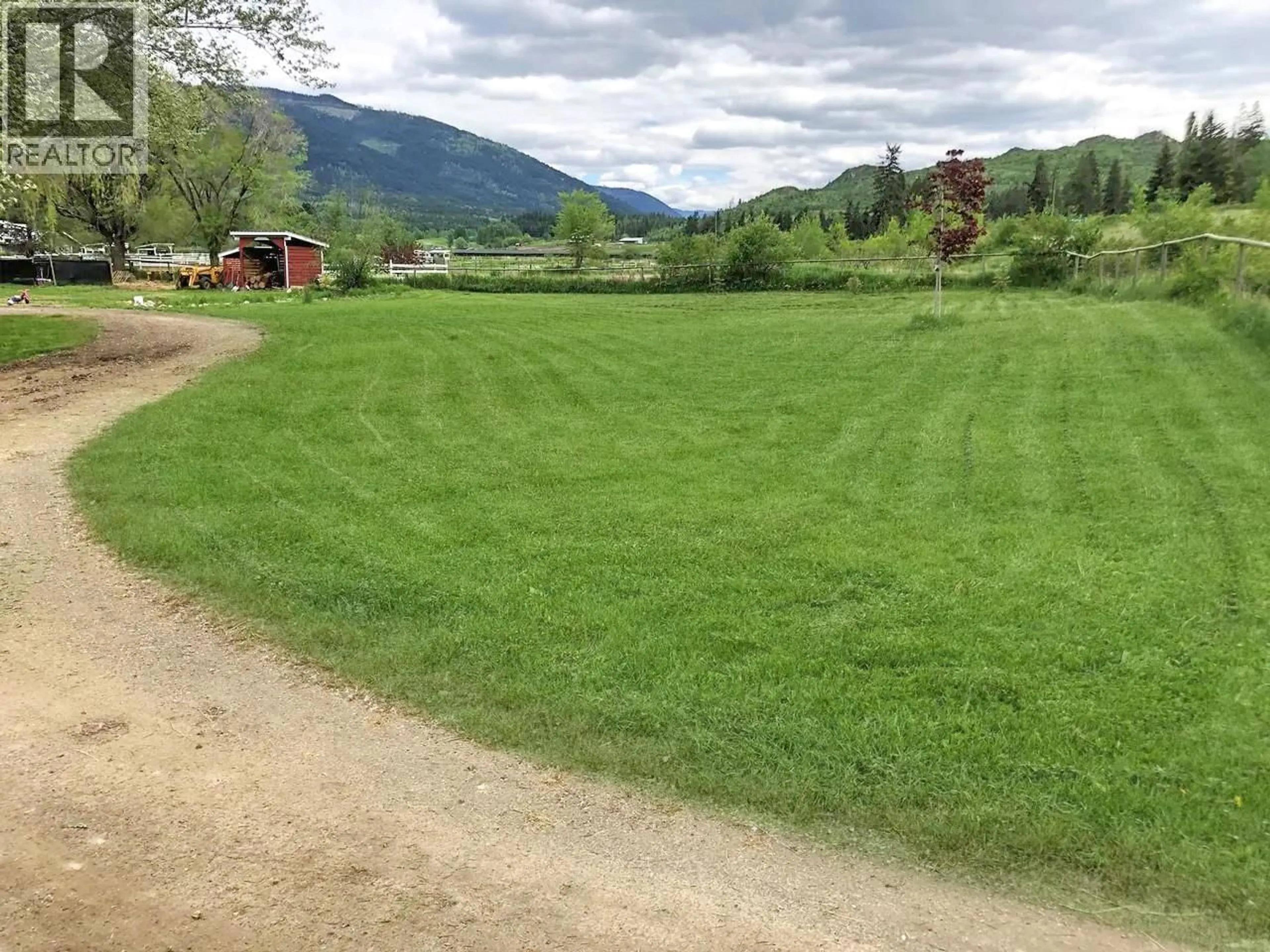 A pic from outside/outdoor area/front of a property/back of a property/a pic from drone, mountain view for 4086 DIXON CREEK ROAD, Barriere British Columbia V0E1B0