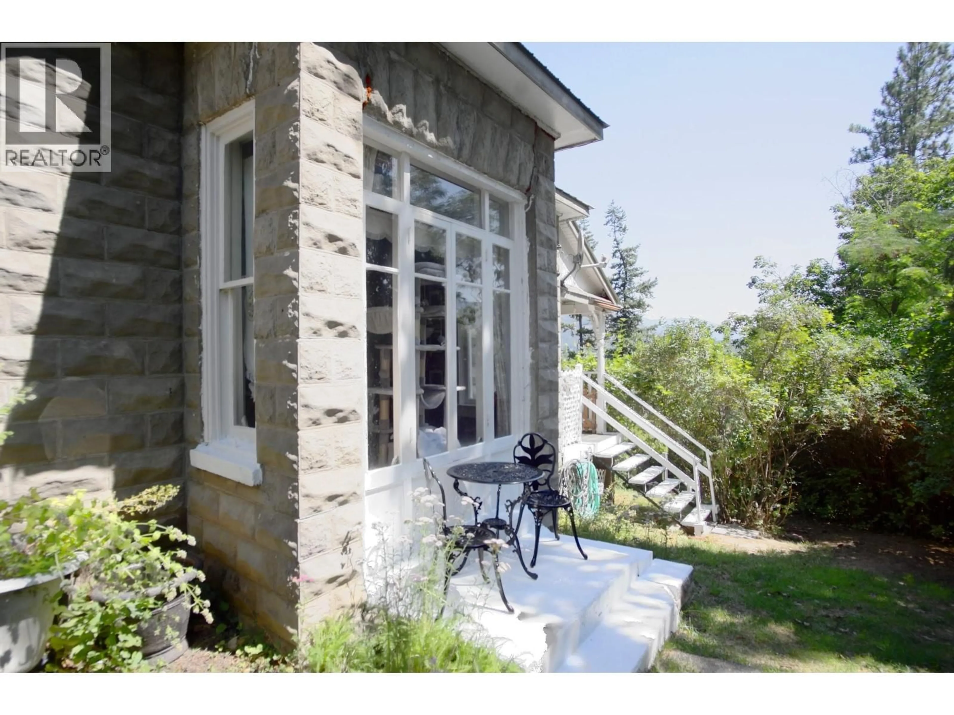Patio, unknown for 117 CLIFFVIEW DRIVE, Enderby British Columbia V0E1V1