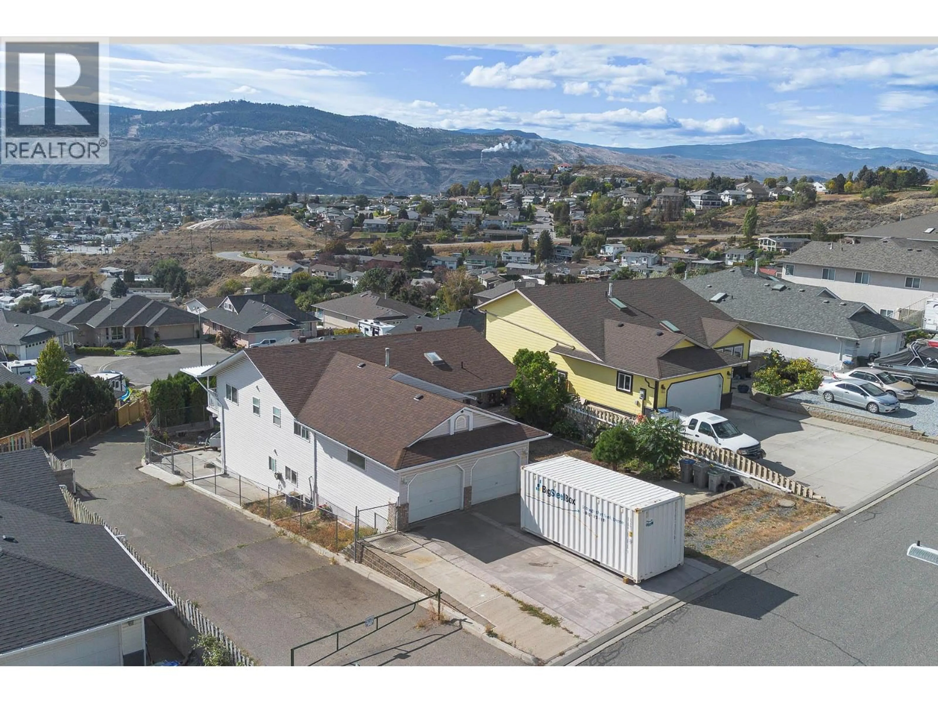 A pic from outside/outdoor area/front of a property/back of a property/a pic from drone, mountain view for 919 NORVIEW ROAD, Kamloops British Columbia V2B8L8