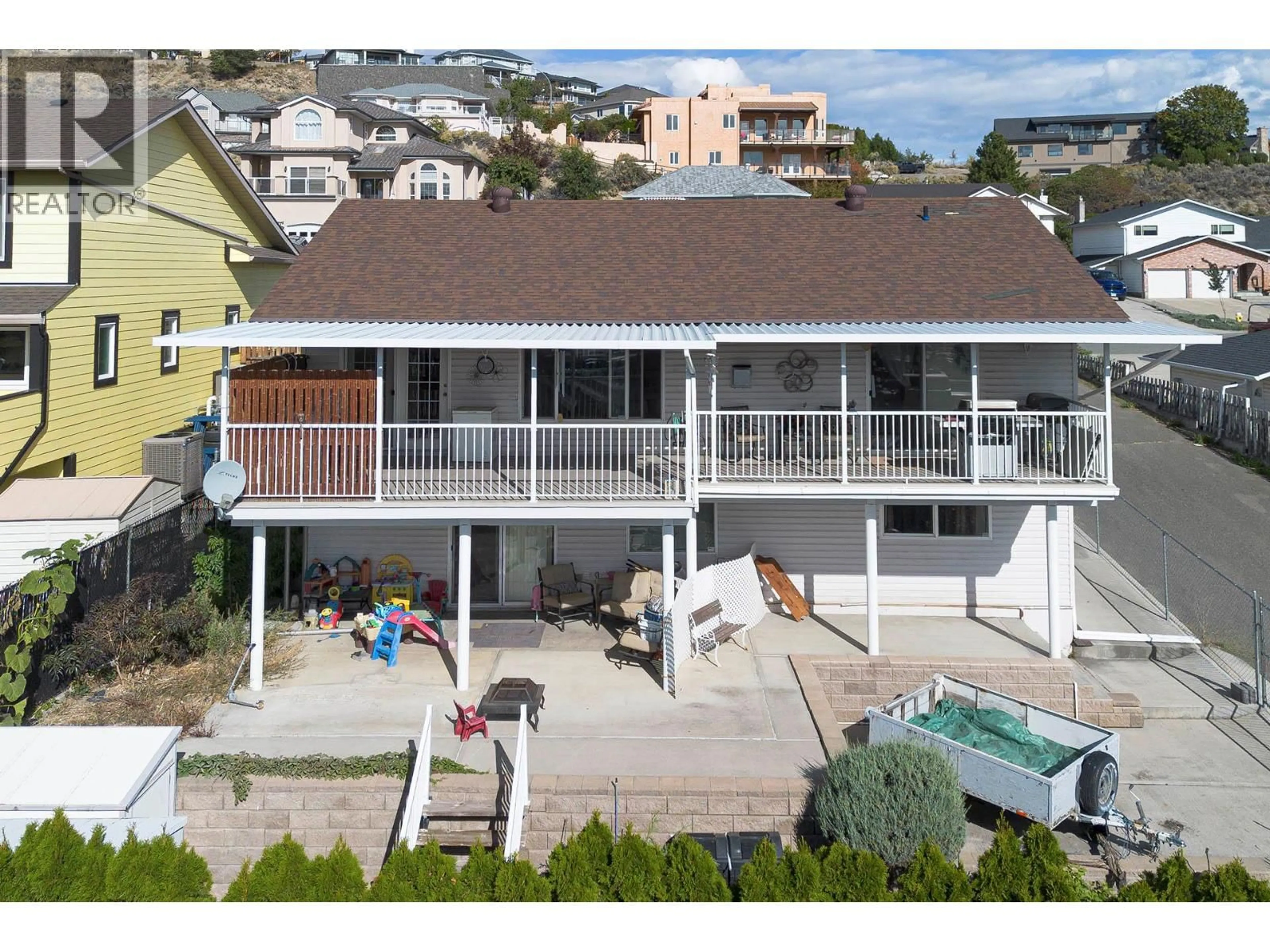A pic from outside/outdoor area/front of a property/back of a property/a pic from drone, unknown for 919 NORVIEW ROAD, Kamloops British Columbia V2B8L8