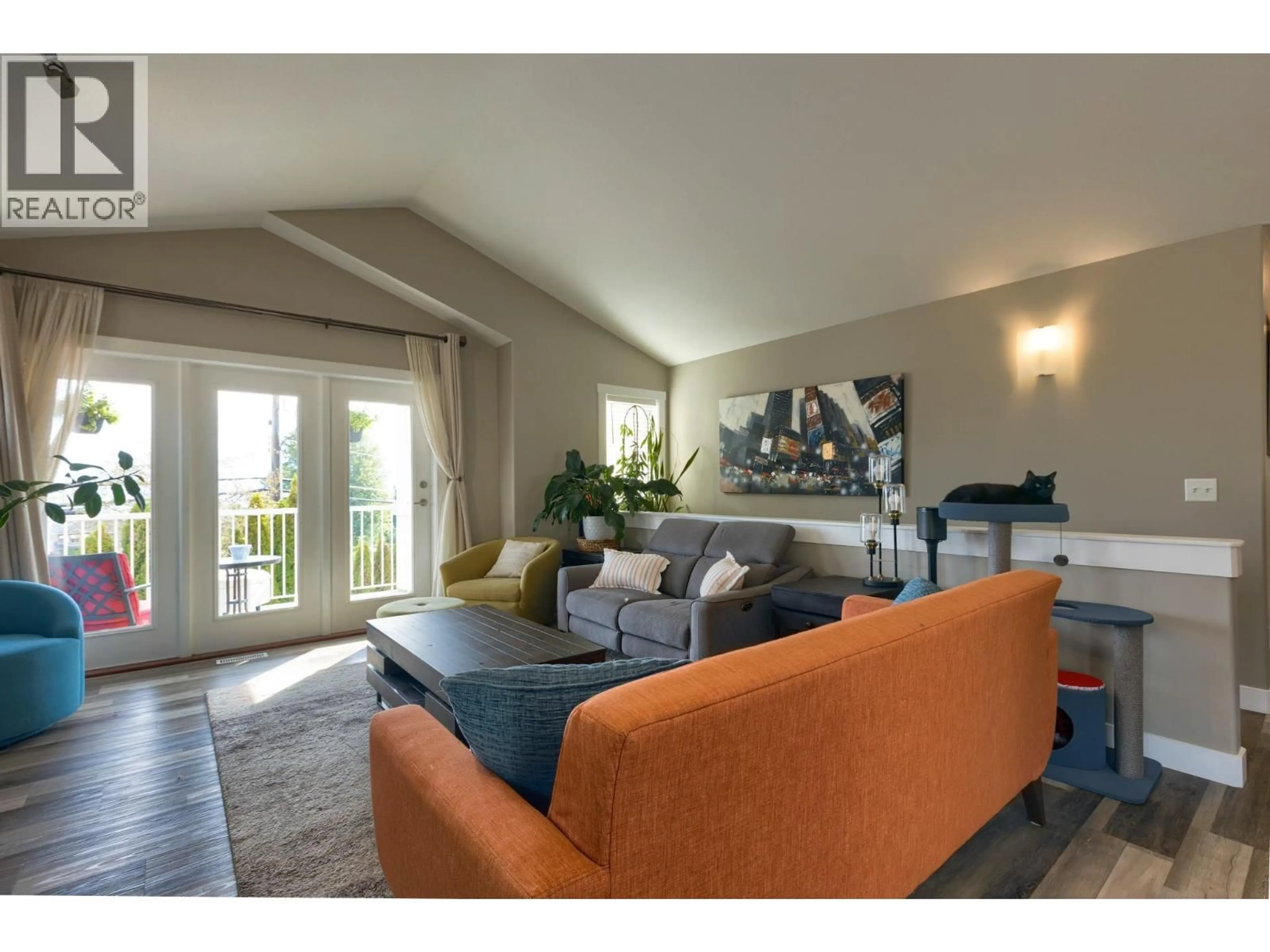 Living room with furniture, unknown for 3632 MORNINGSIDE DRIVE, West Kelowna British Columbia V4T2T7