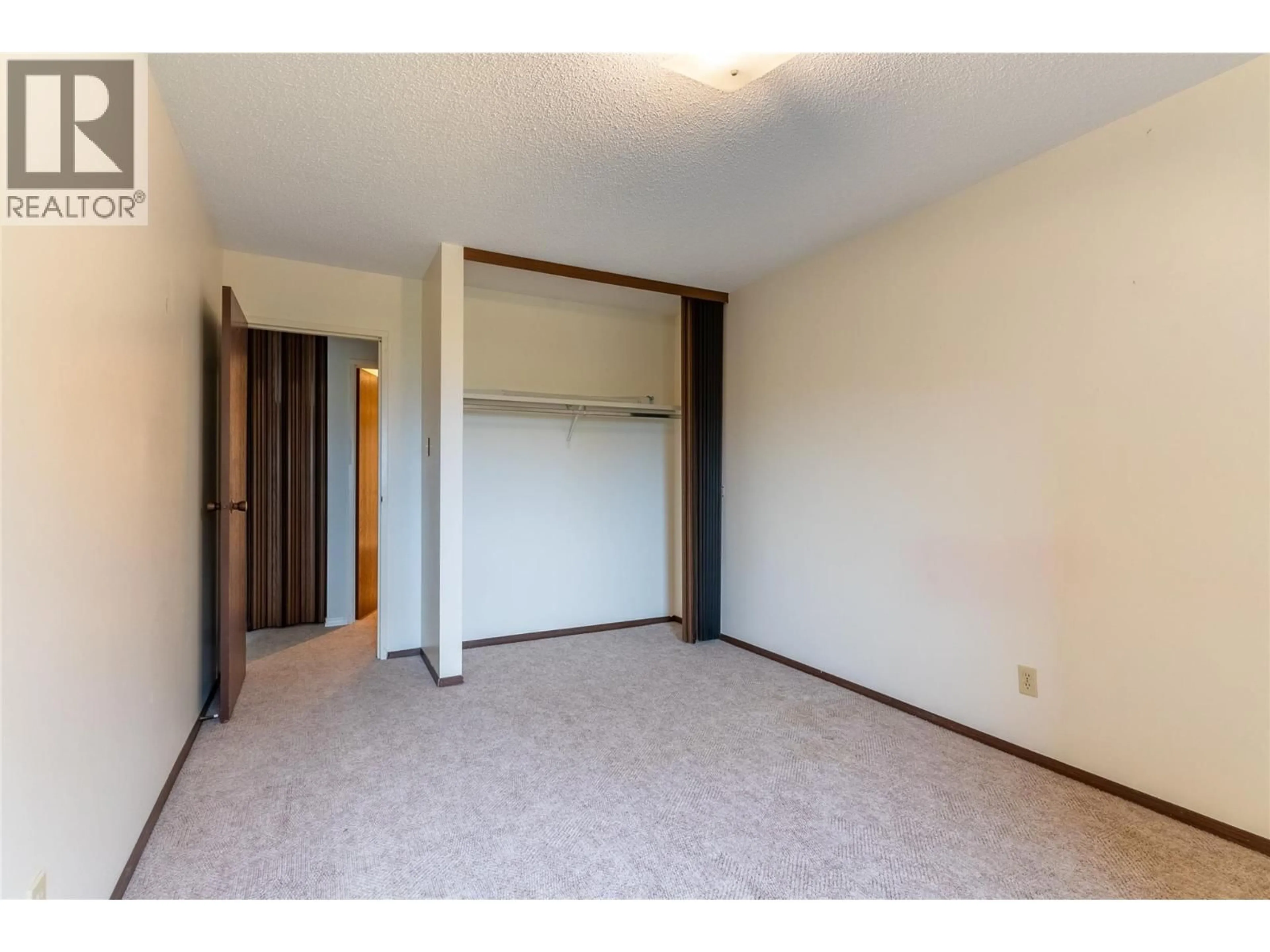 A pic of a room for 225 - 1560 SUMMIT DRIVE, Kamloops British Columbia V2C1R5