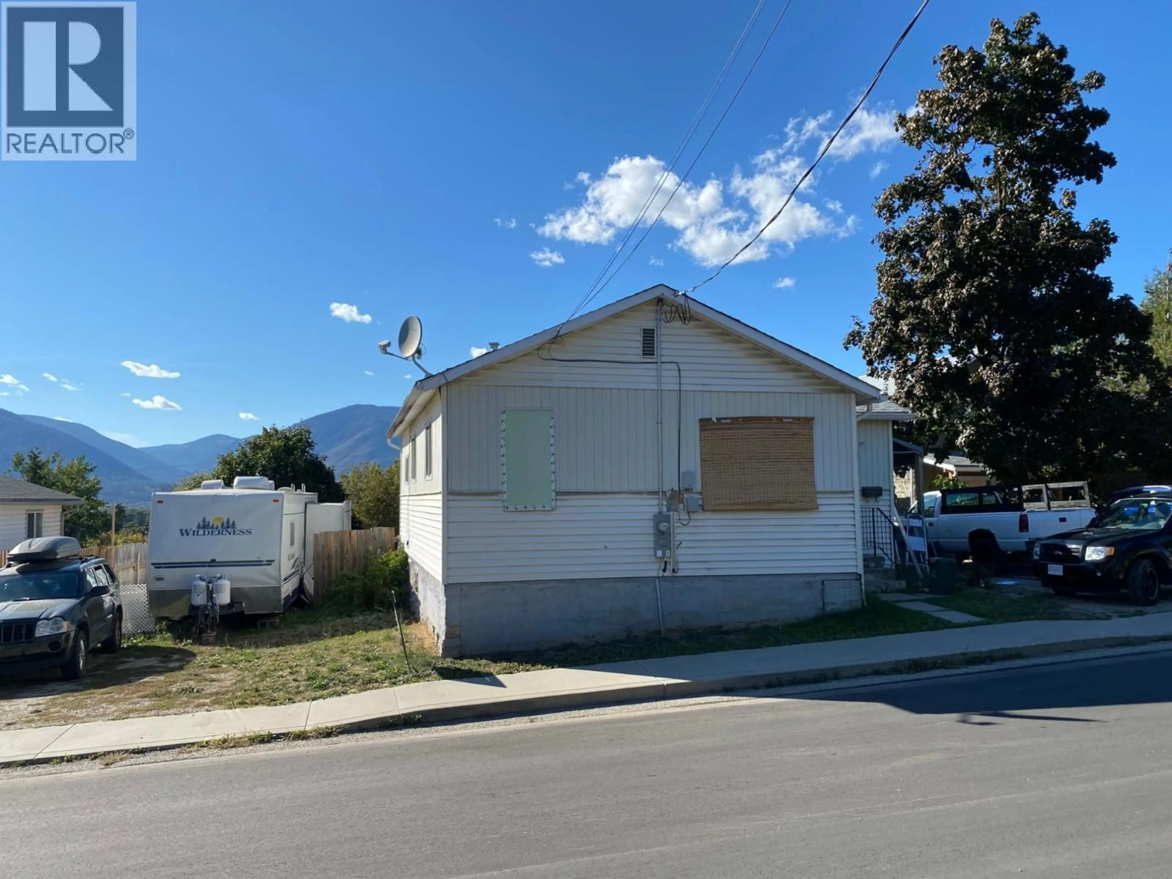 Unknown for 229 9TH  S AVENUE, Creston British Columbia V0B1G3