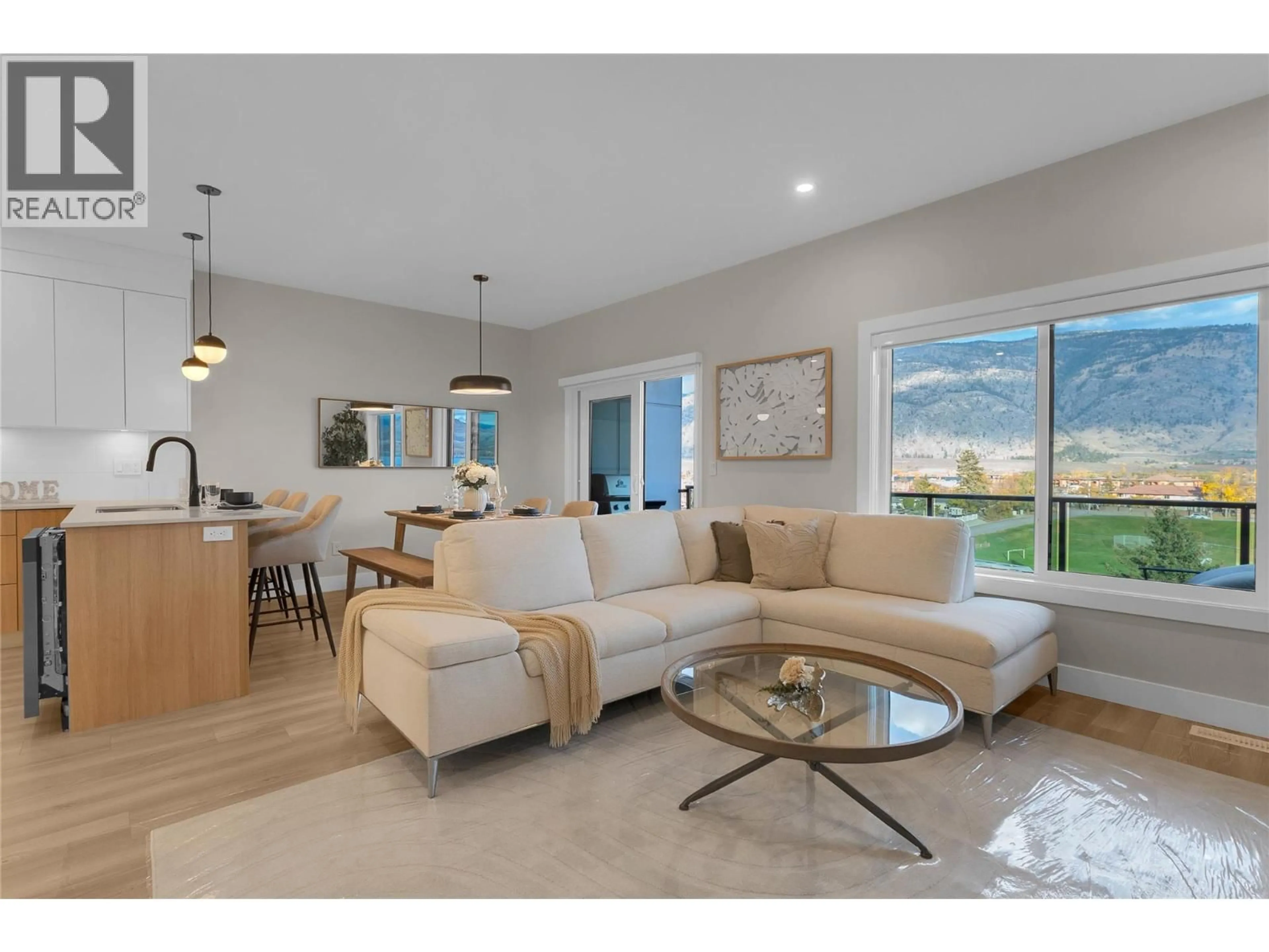 Living room with furniture, unknown for 102 - 6811 NIGHTHAWK DRIVE, Osoyoos British Columbia V0H1V5