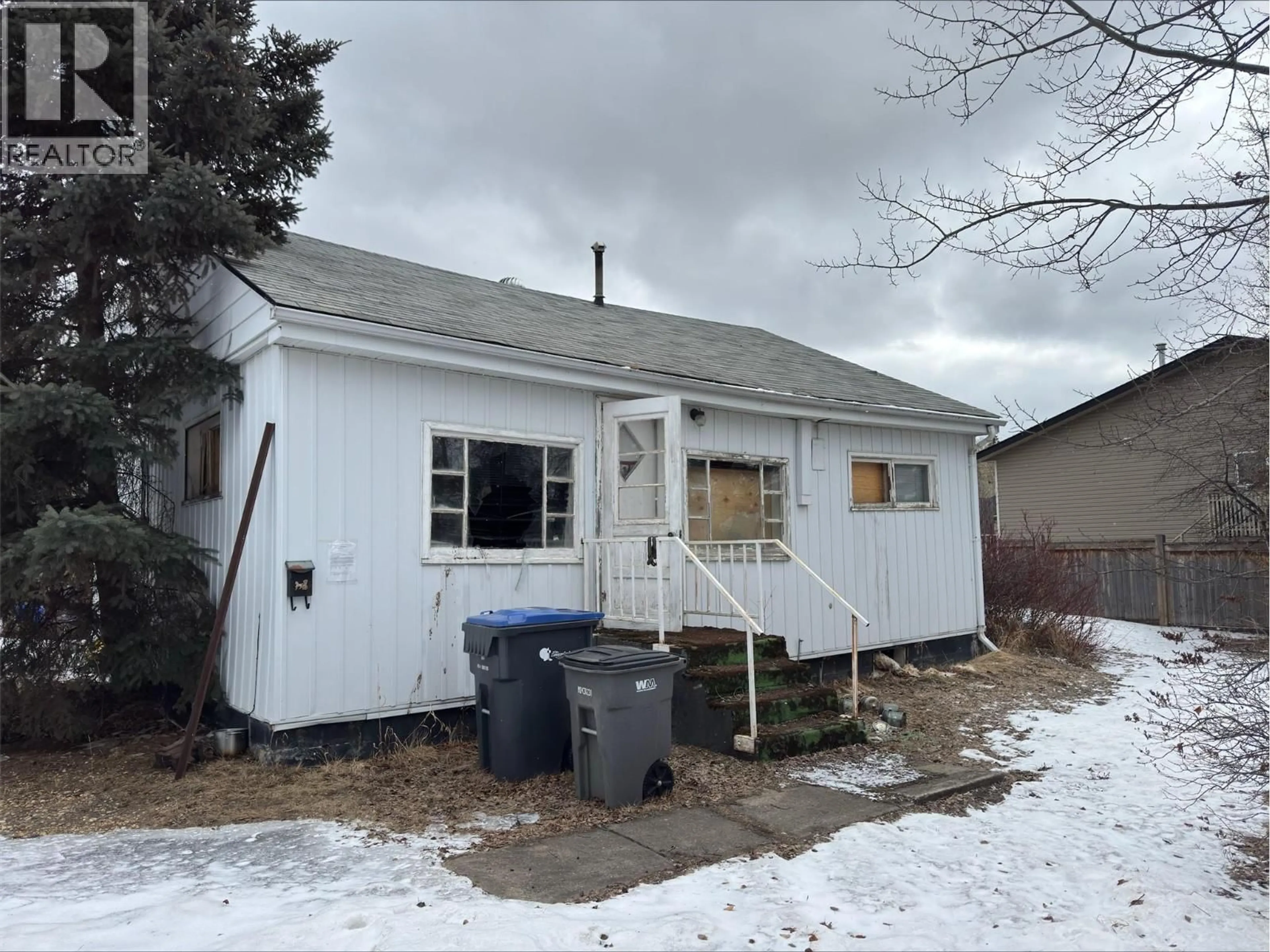 Shed for 9204 8 STREET, Dawson Creek British Columbia V1G3N6