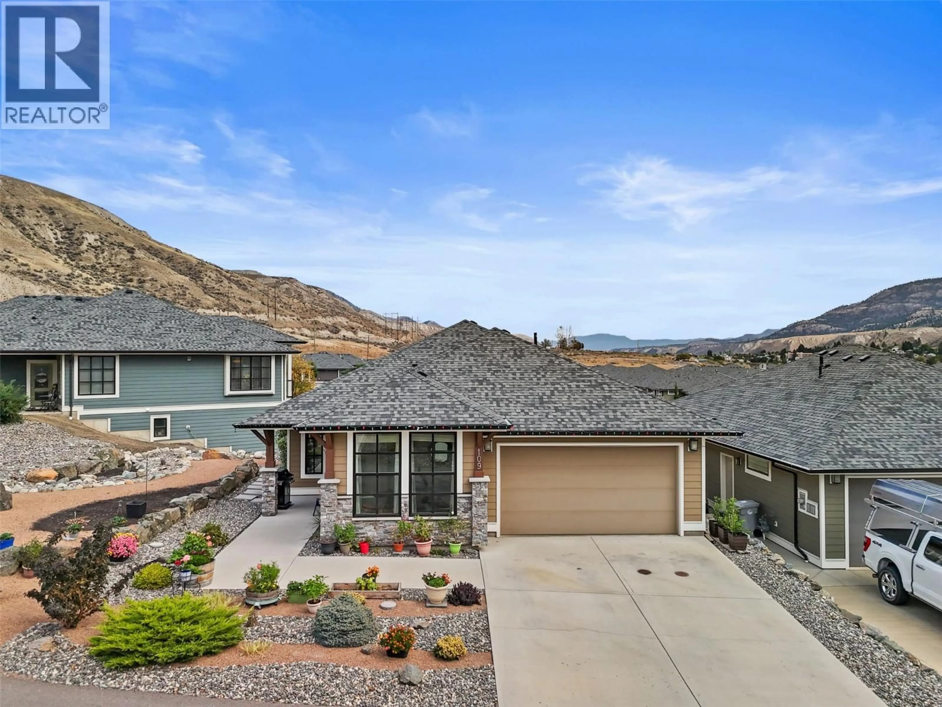 Home with vinyl exterior material, mountain view for 109 - 641 SHUSWAP ROAD EAST, Kamloops British Columbia V2H0E2