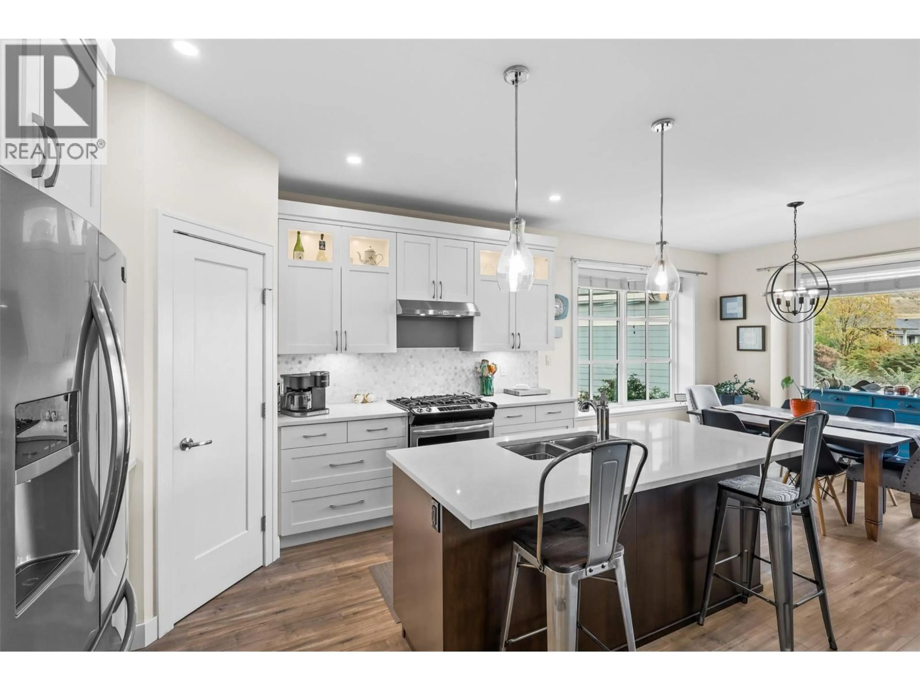 Open concept kitchen, unknown for 109 - 641 SHUSWAP ROAD EAST, Kamloops British Columbia V2H0E2