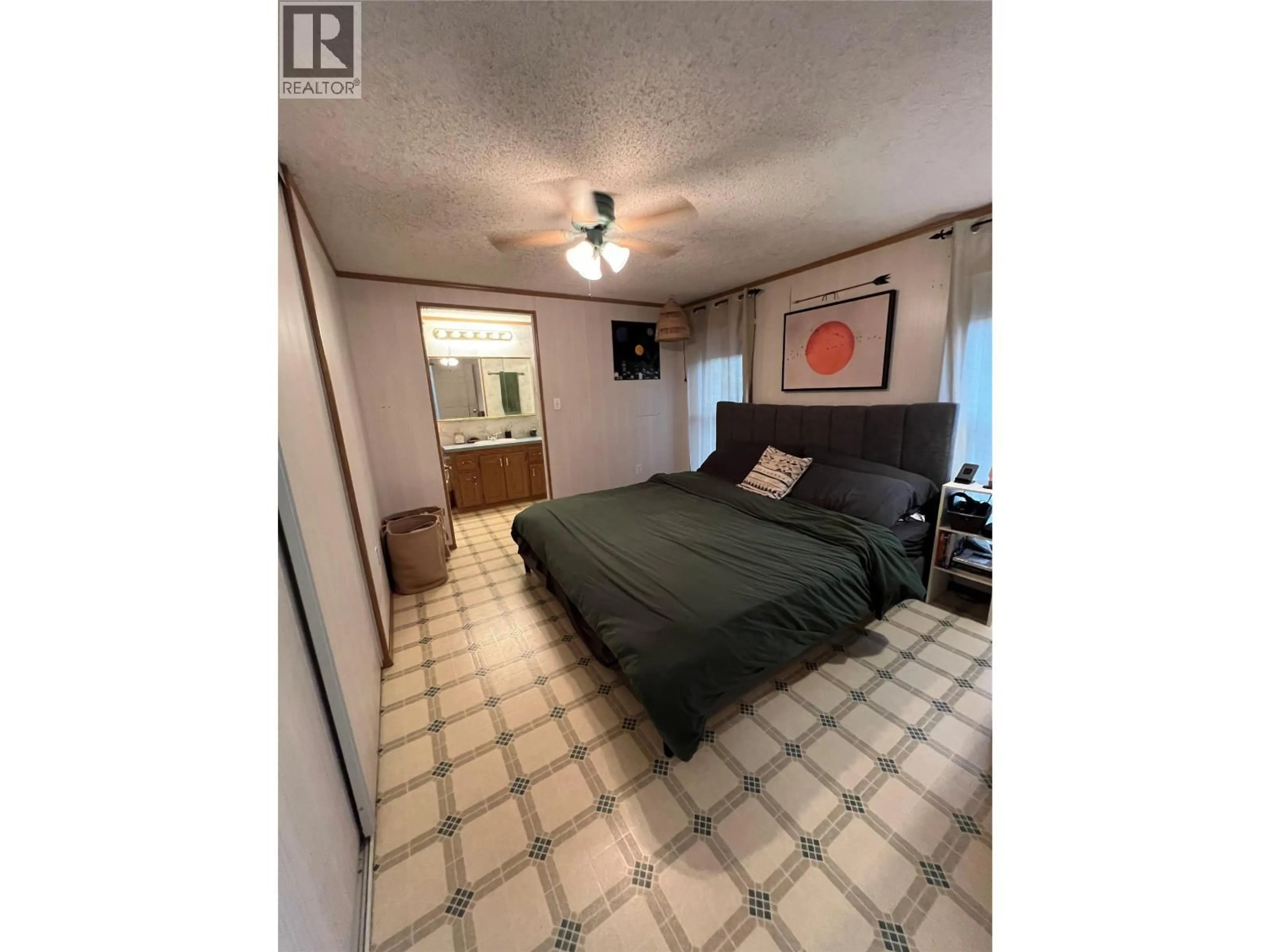 A pic of a room for 5203 44 ST SE ROAD, Chetwynd British Columbia V0C1J0