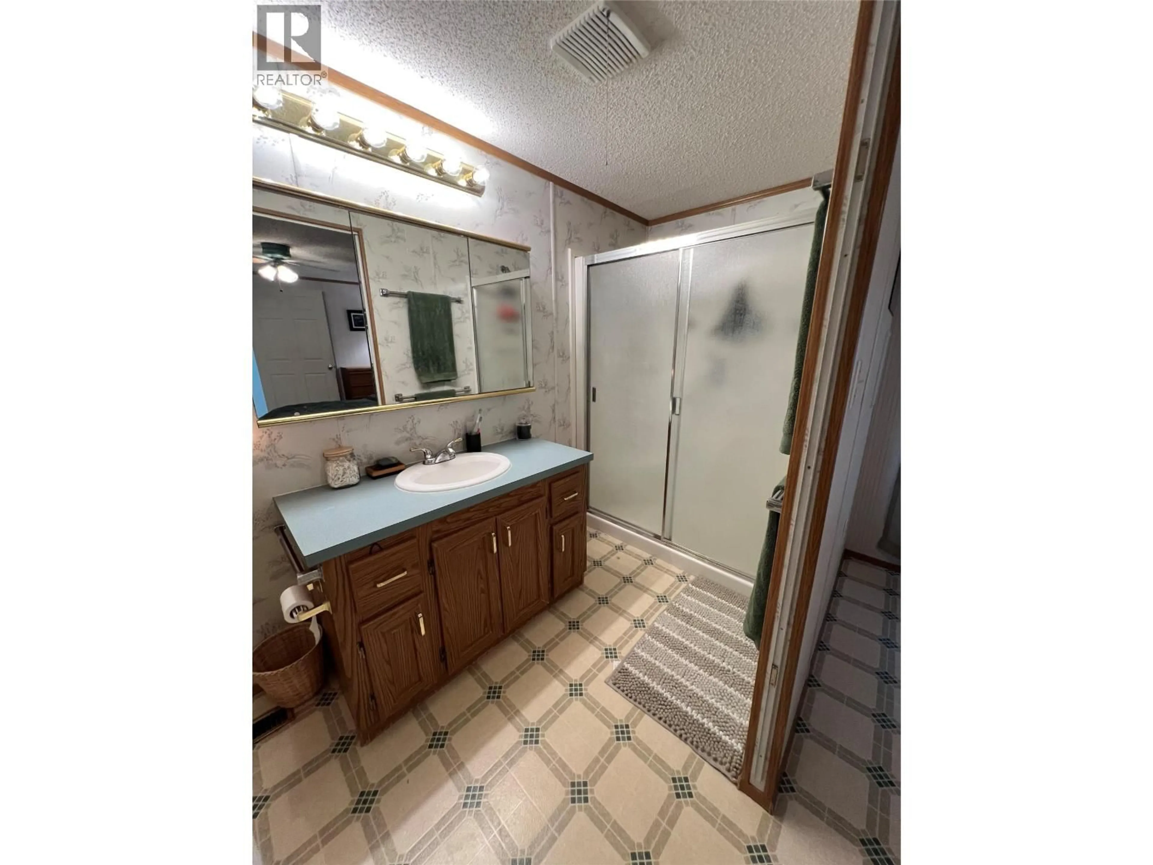 Unknown for 5203 44 ST SE ROAD, Chetwynd British Columbia V0C1J0