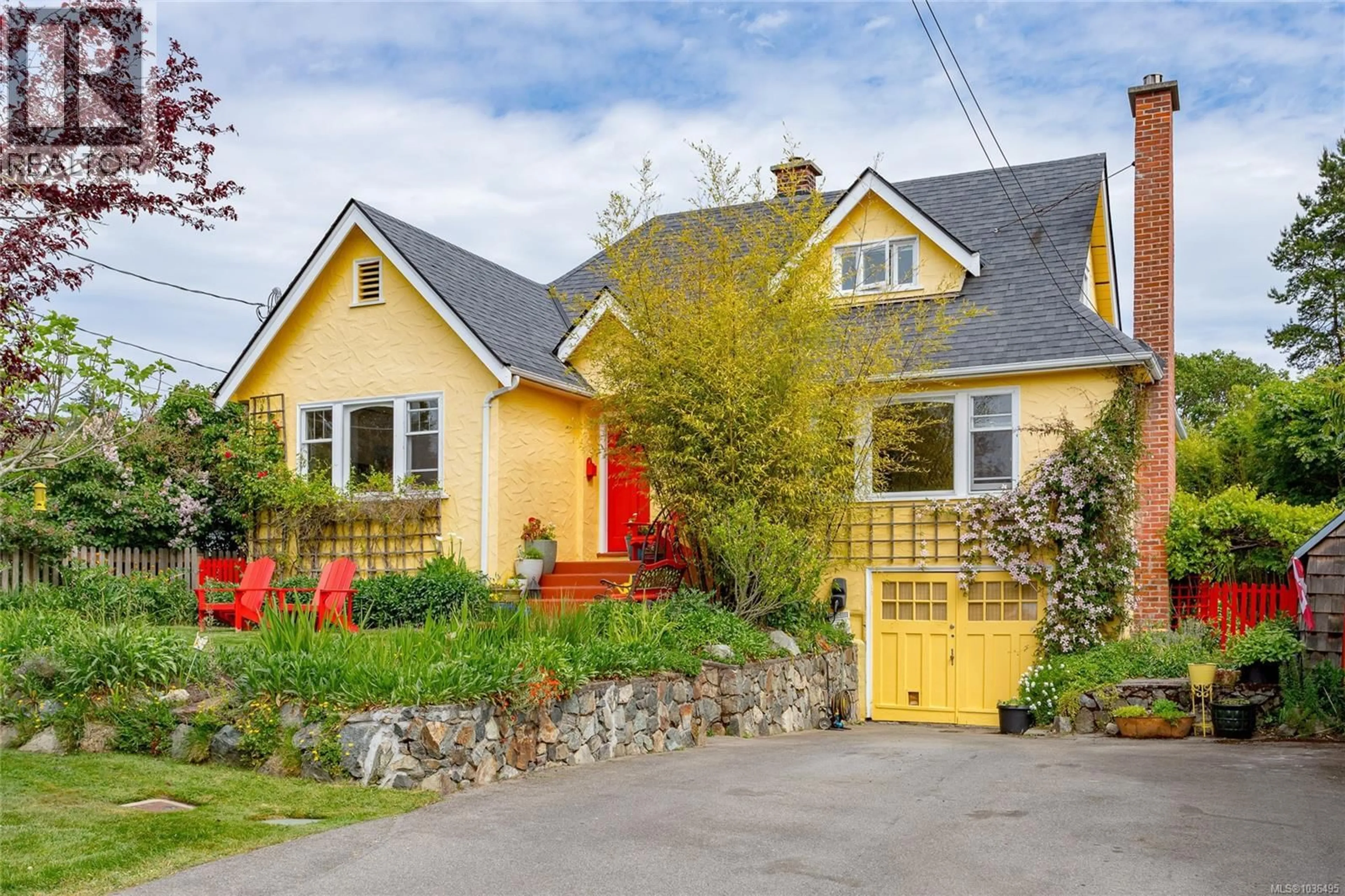 Unknown for 3307 DONCASTER ROAD, Saanich British Columbia V8P3V7