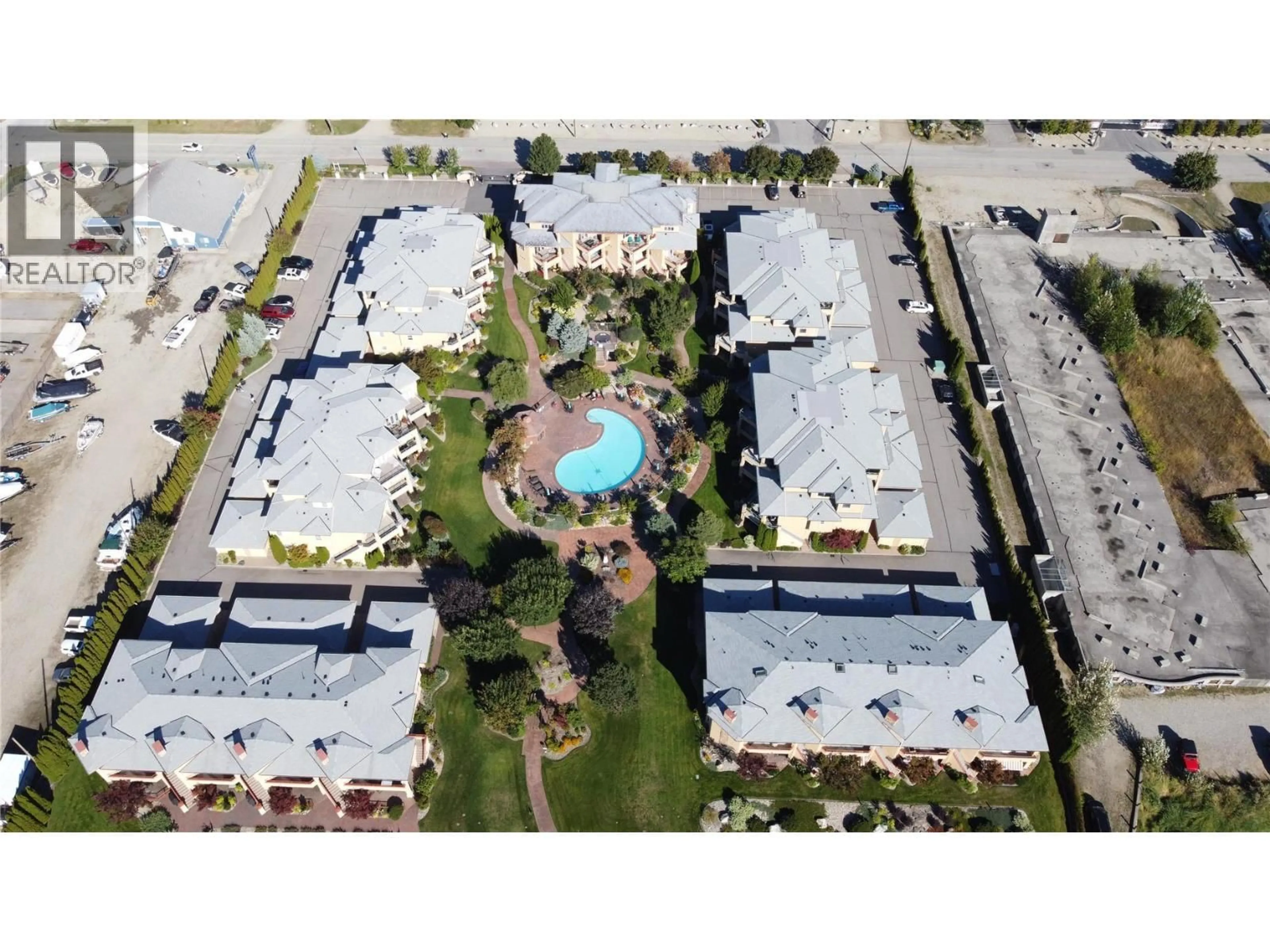 A pic from outside/outdoor area/front of a property/back of a property/a pic from drone, unknown for 44 - 714 RIVERSIDE AVENUE, Sicamous British Columbia V0E2V1