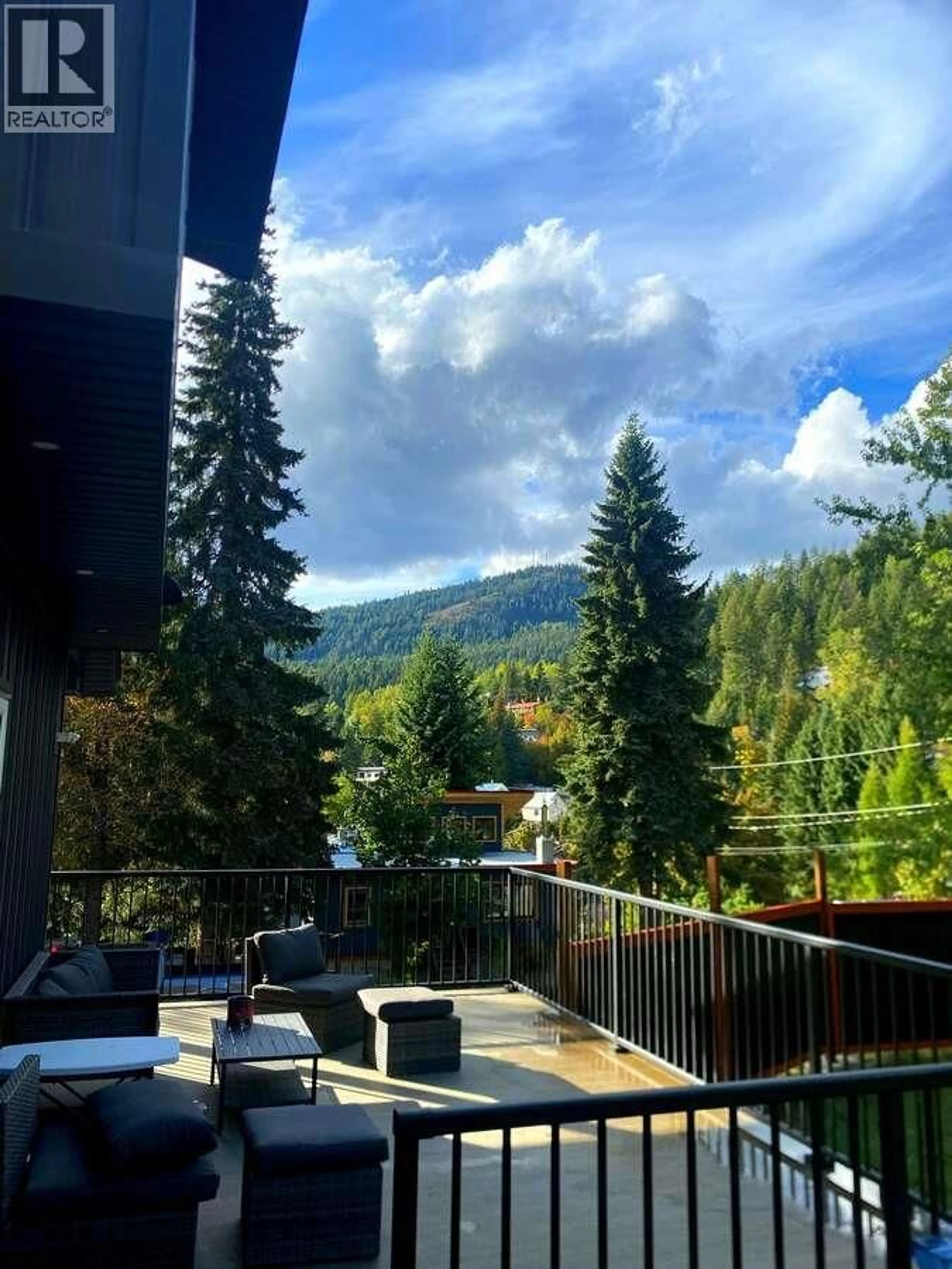 Unknown for 2690 MONTE CHRISTO STREET, Rossland British Columbia V0G1Y0