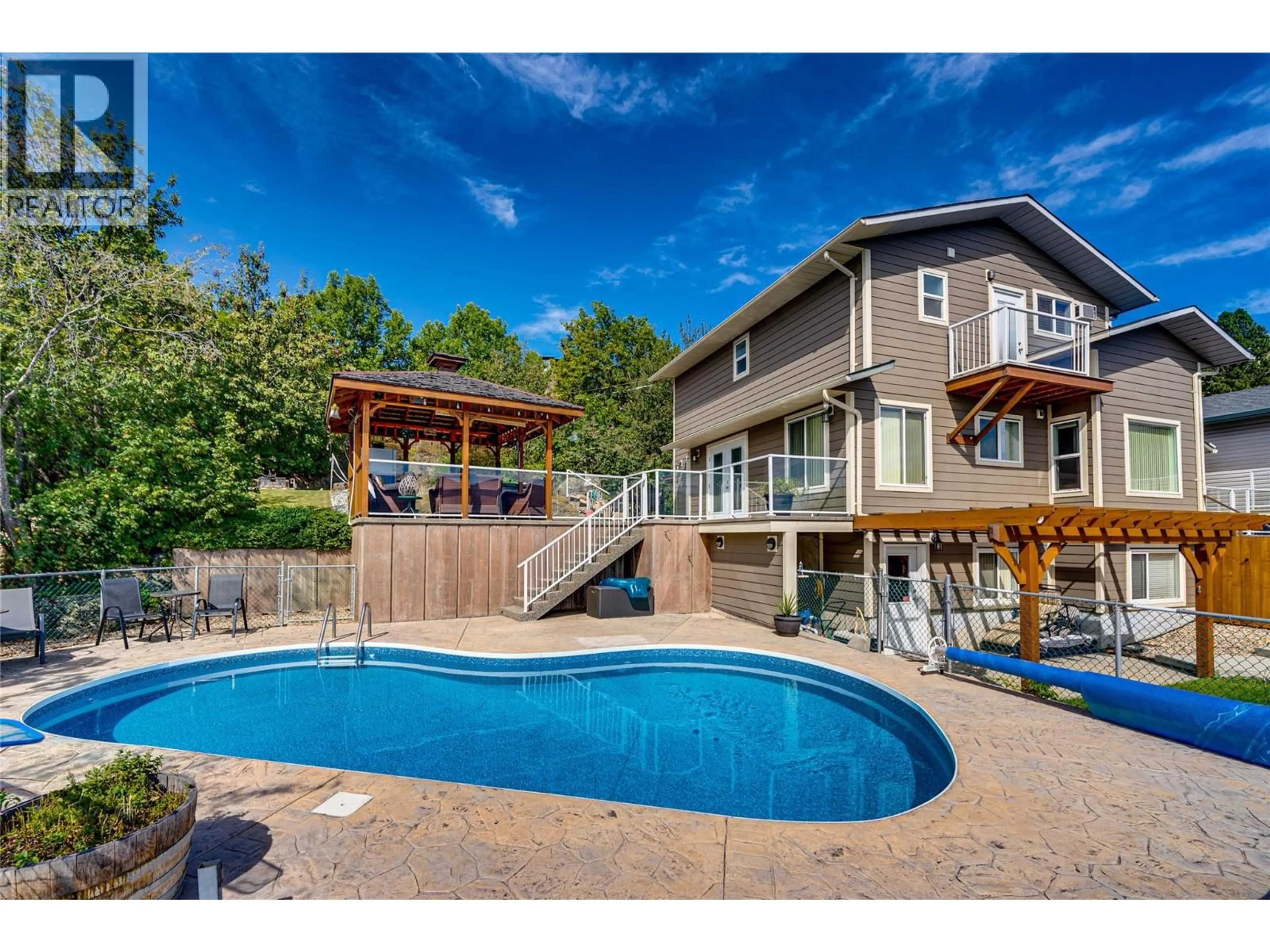 Pool for 3951 35 AVENUE, Vernon British Columbia V1T2V1