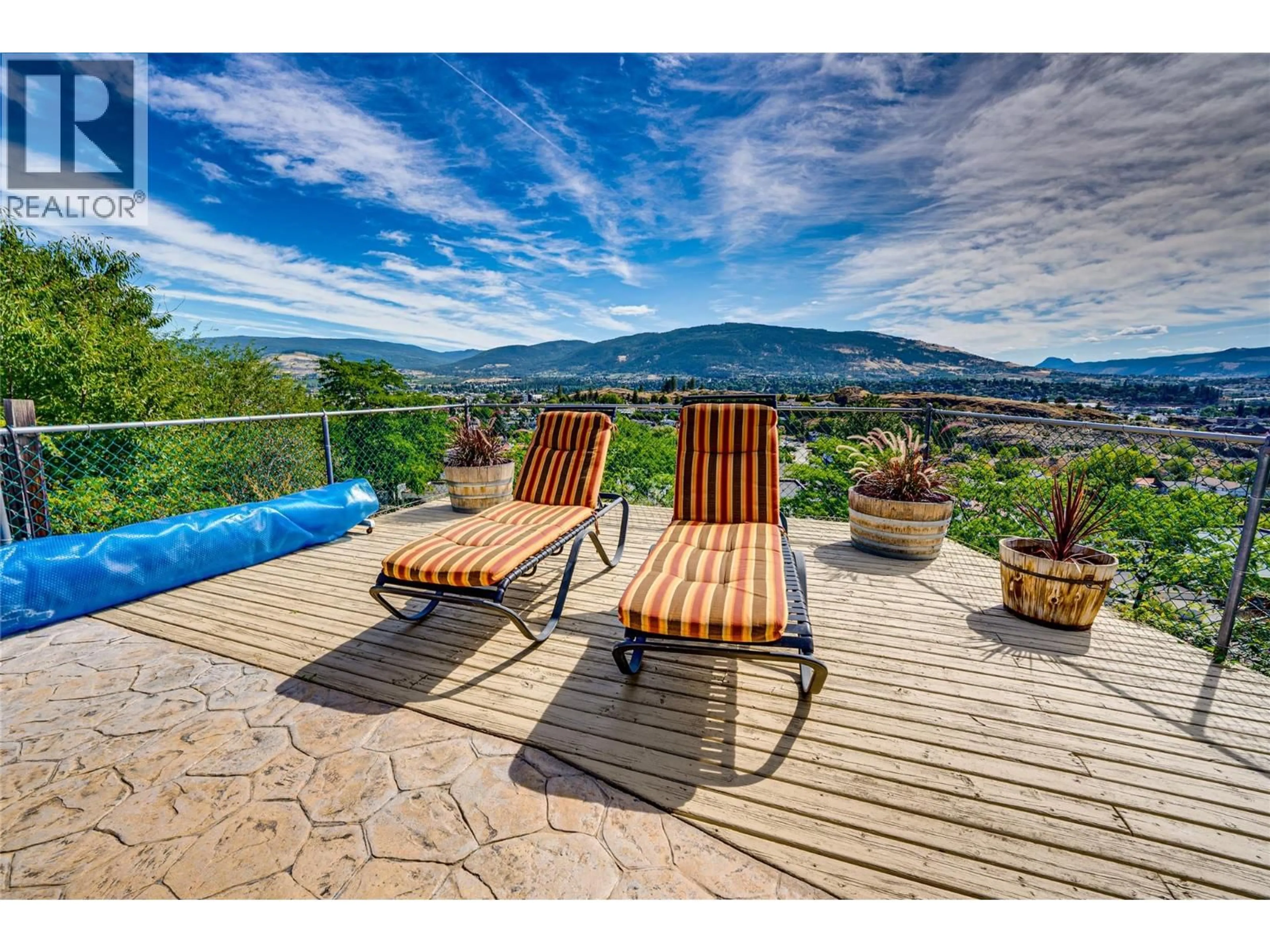 Patio, water/lake/river/ocean view for 3951 35 AVENUE, Vernon British Columbia V1T2V1