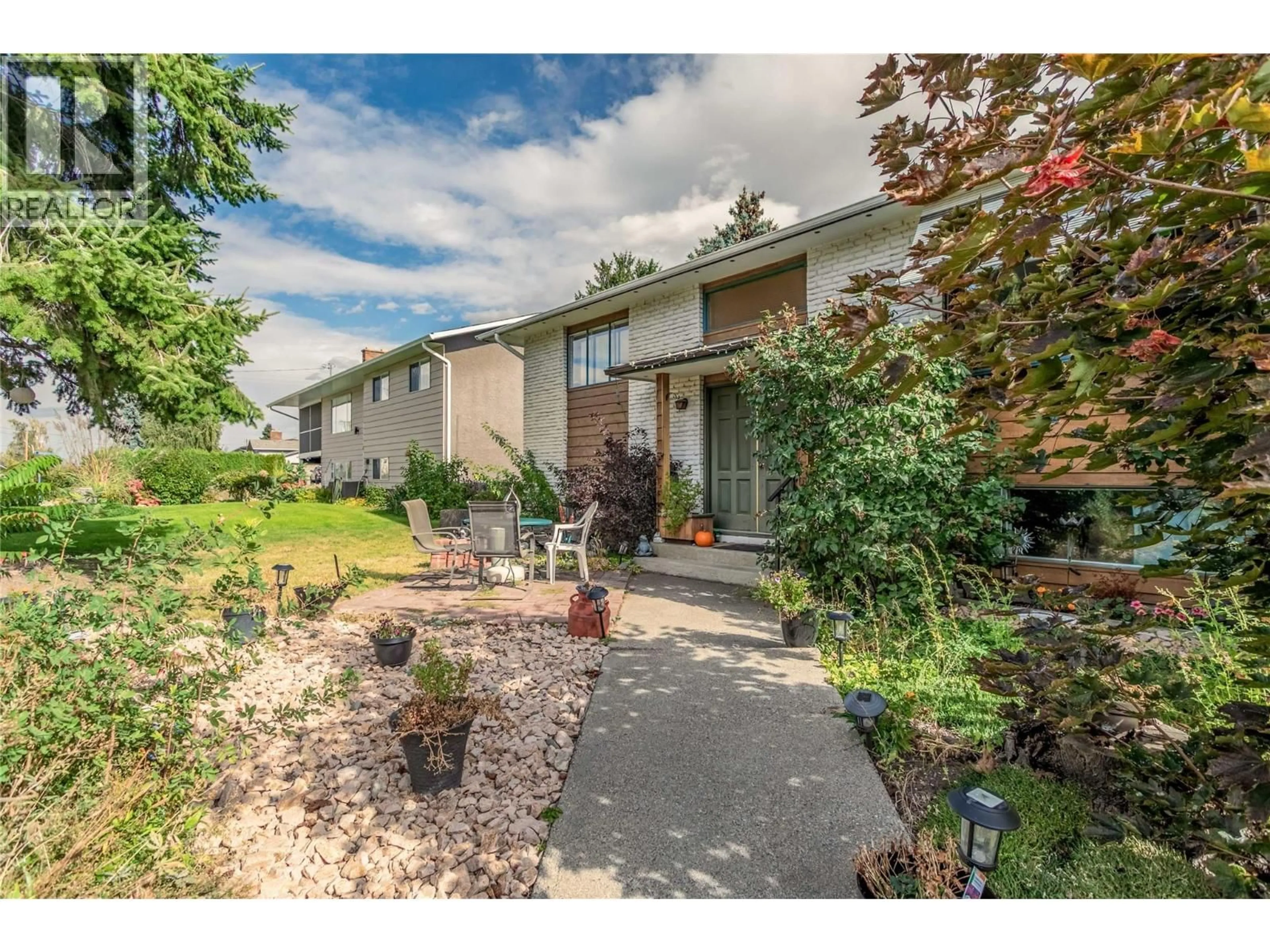 Unknown for 1775 HAYASHI ROAD, Kelowna British Columbia V1P1A7