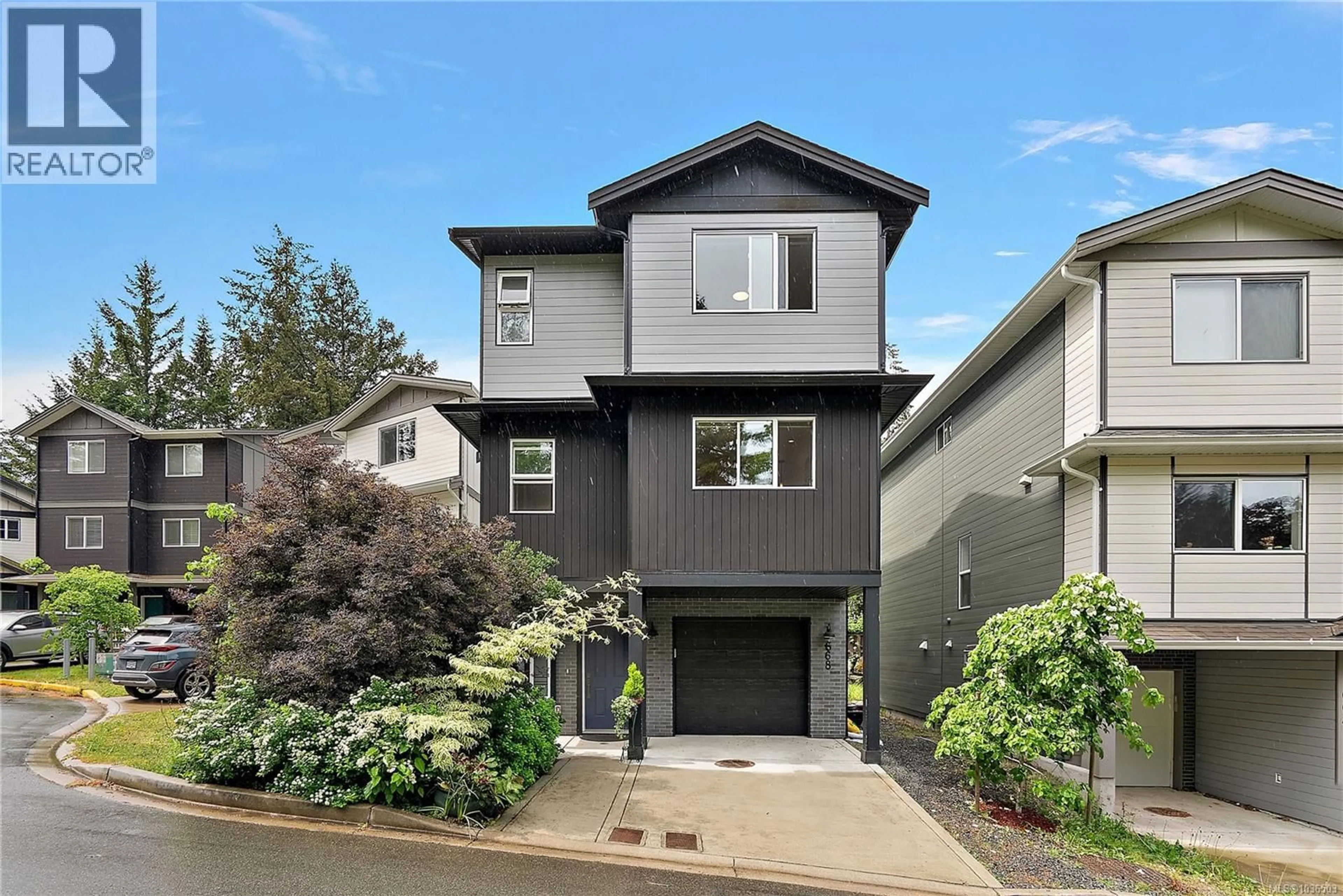 Home with vinyl exterior material, street for 668 BAROLO PLACE, Langford British Columbia V9B3P1