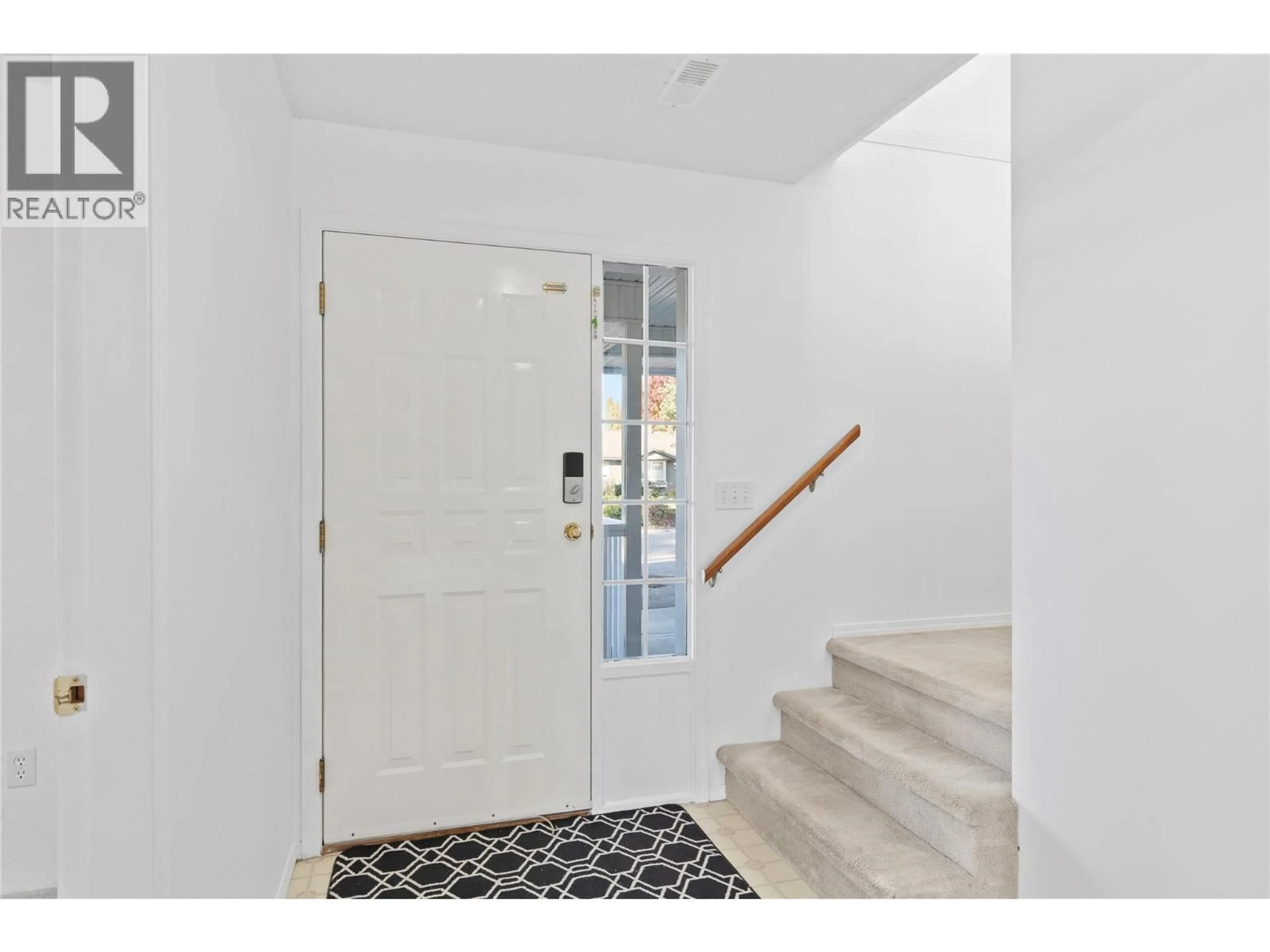 Indoor entryway for 2295 VAN KLEECK ROAD, Armstrong British Columbia V0E1B1