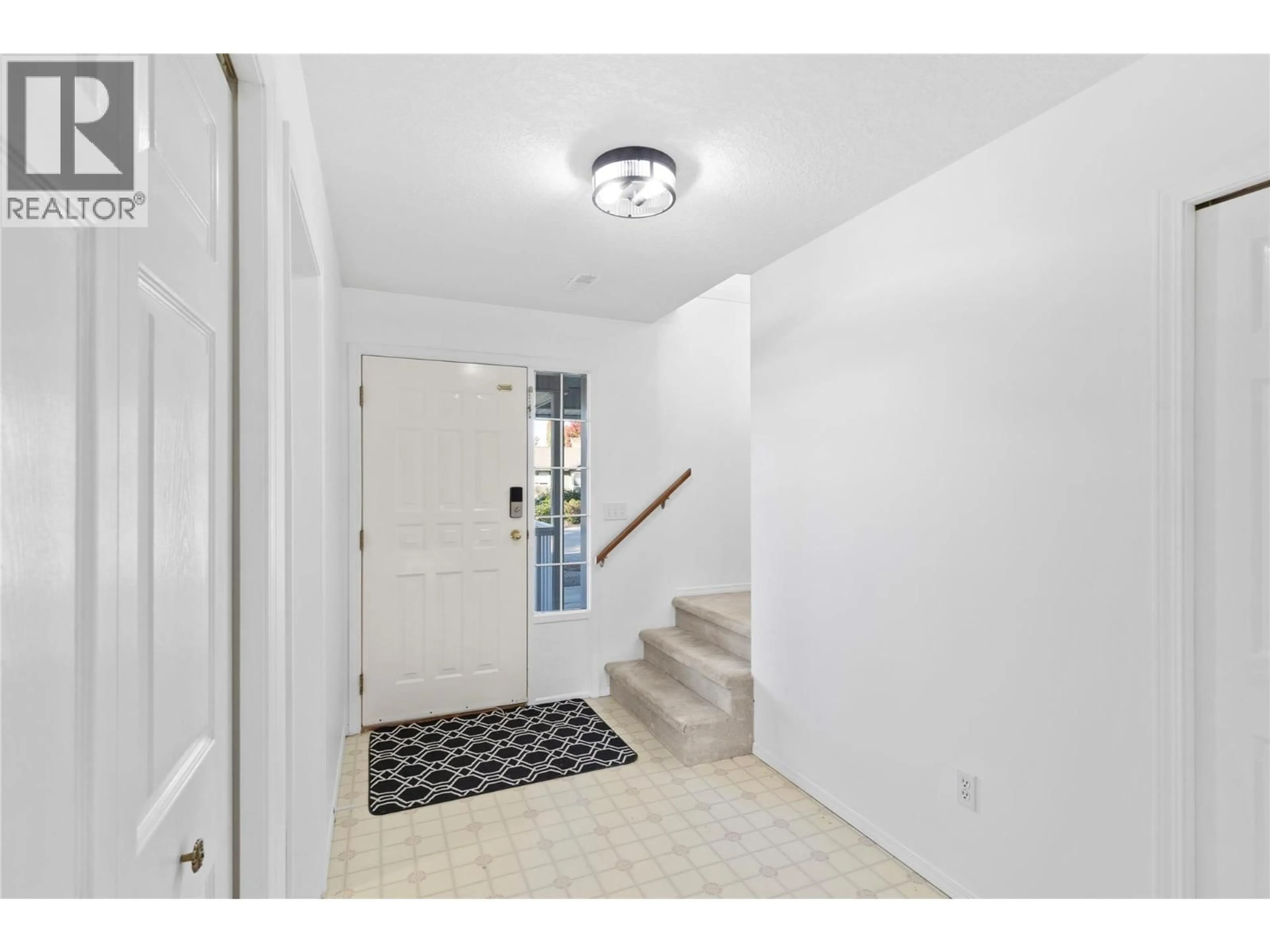 Indoor entryway for 2295 VAN KLEECK ROAD, Armstrong British Columbia V0E1B1