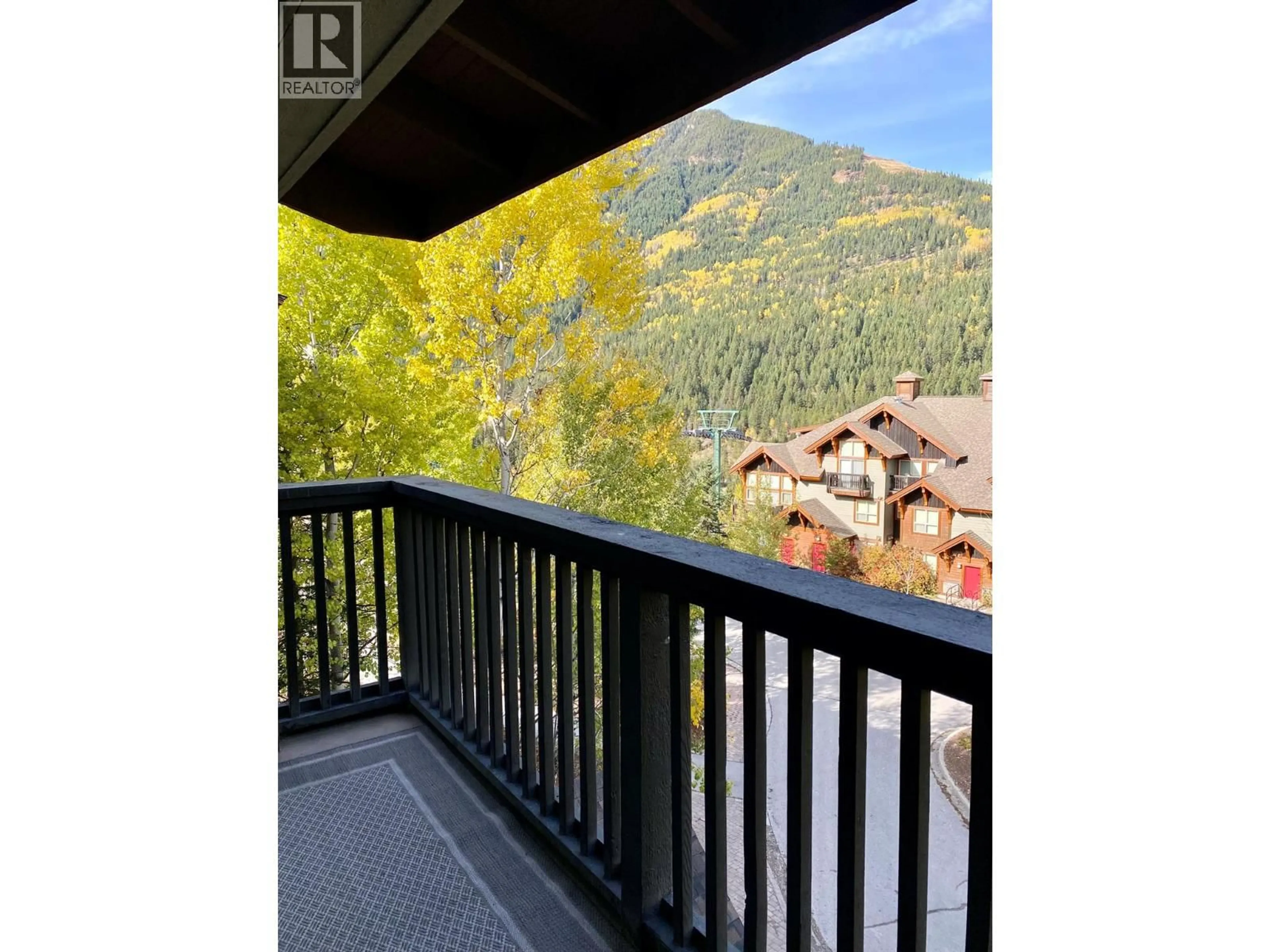 Balcony in the apartment, water/lake/river/ocean view for 306 - 2050 SUMMIT DRIVE OTHER, Panorama British Columbia V0A1T0