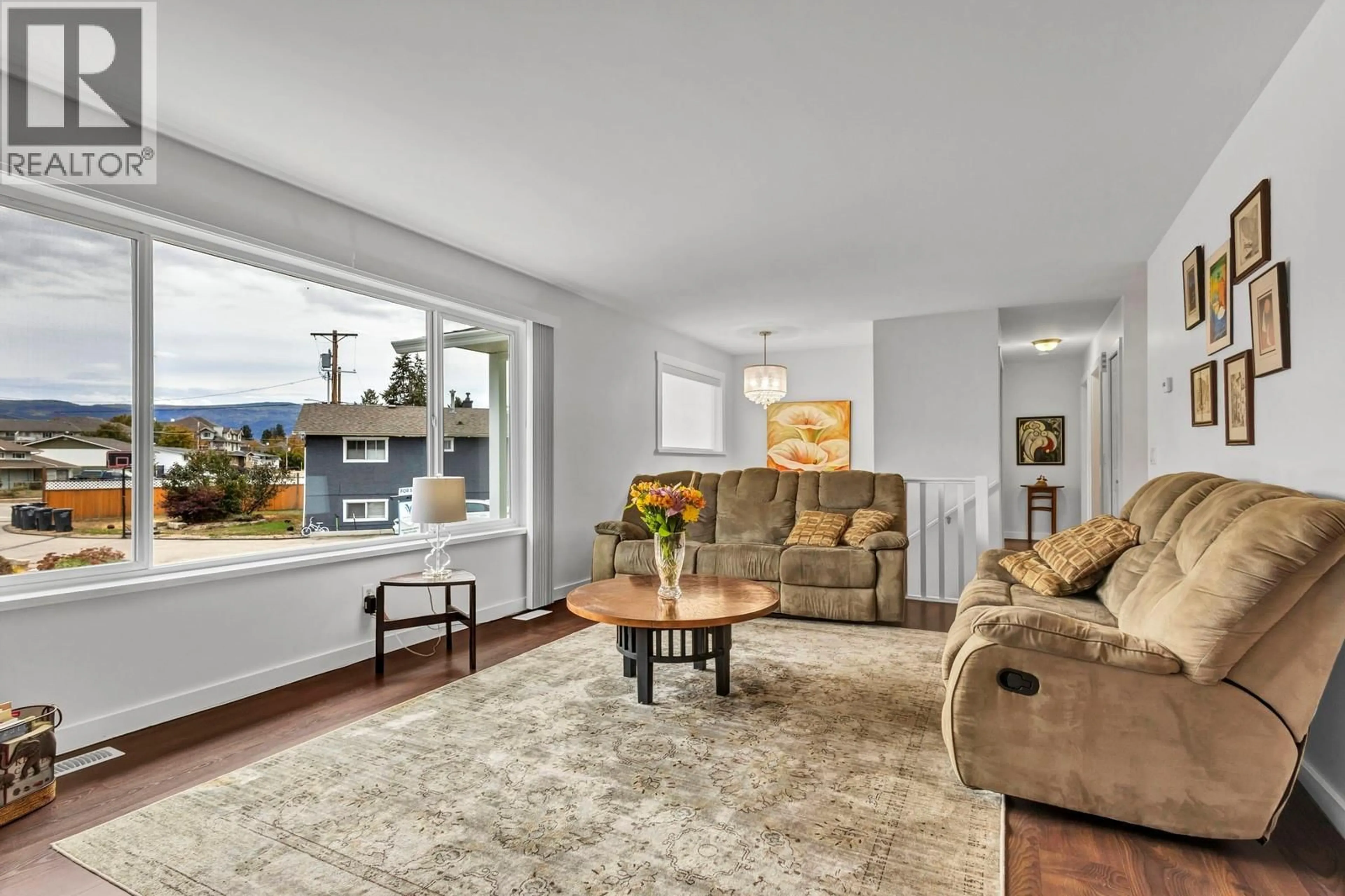 Living room with furniture, unknown for 202 PEARSON ROAD, Kelowna British Columbia V1X7T6